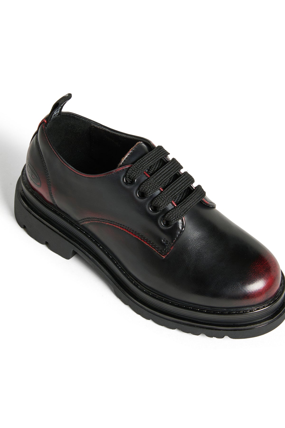 Schnürschuhe mit Logo