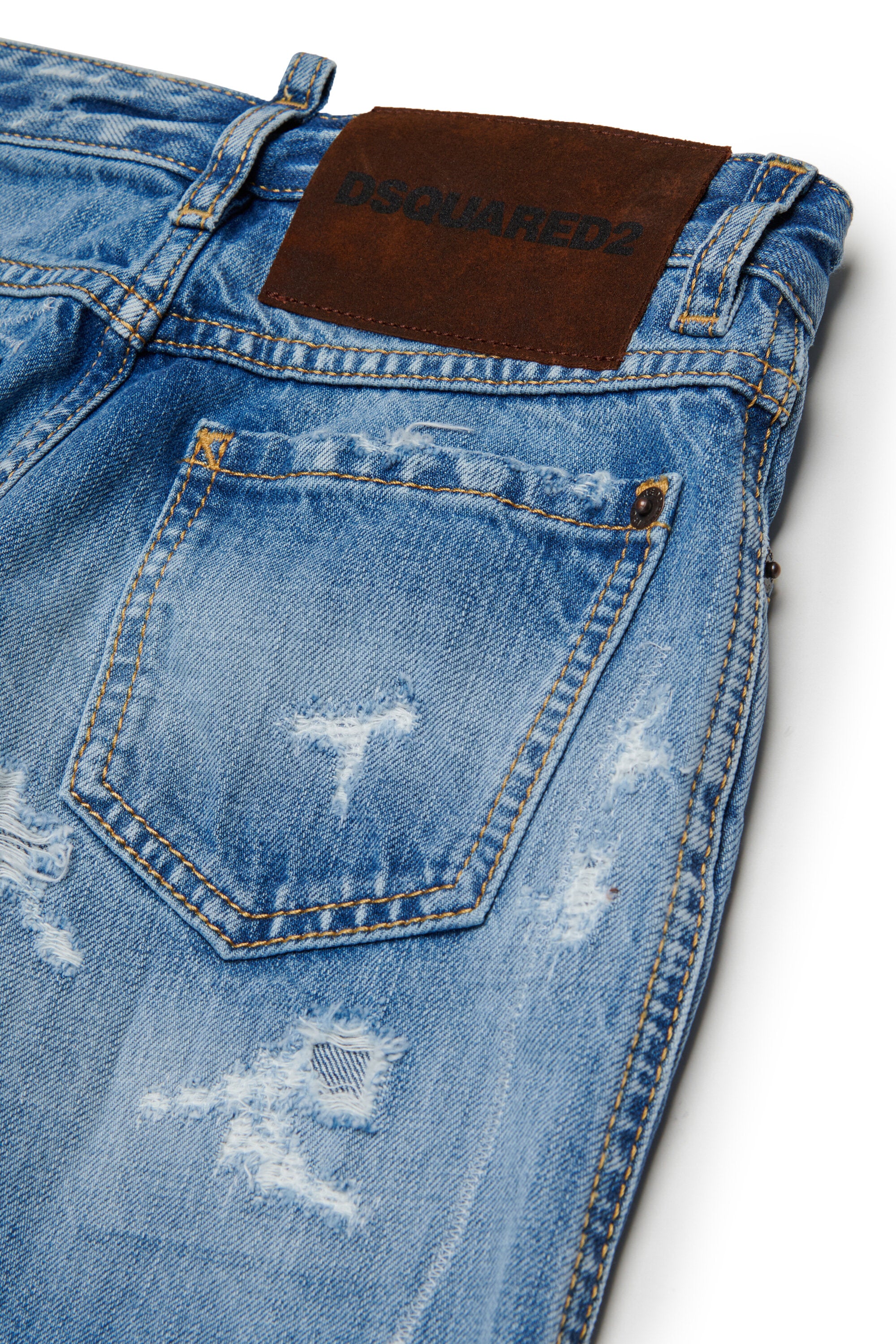 Regular Jeans in hellblauer Waschung - Long Kawaii