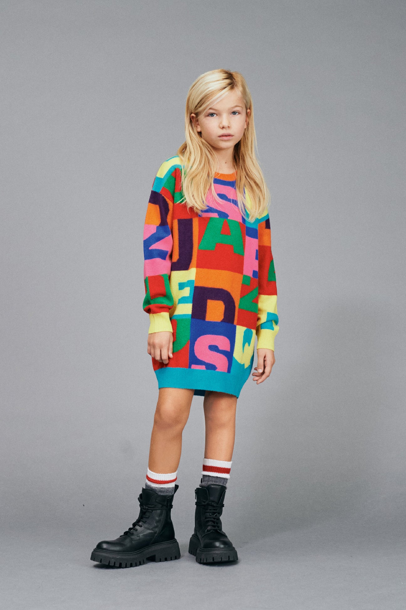 Colorblock wool maxi-sweater dress with lettering 