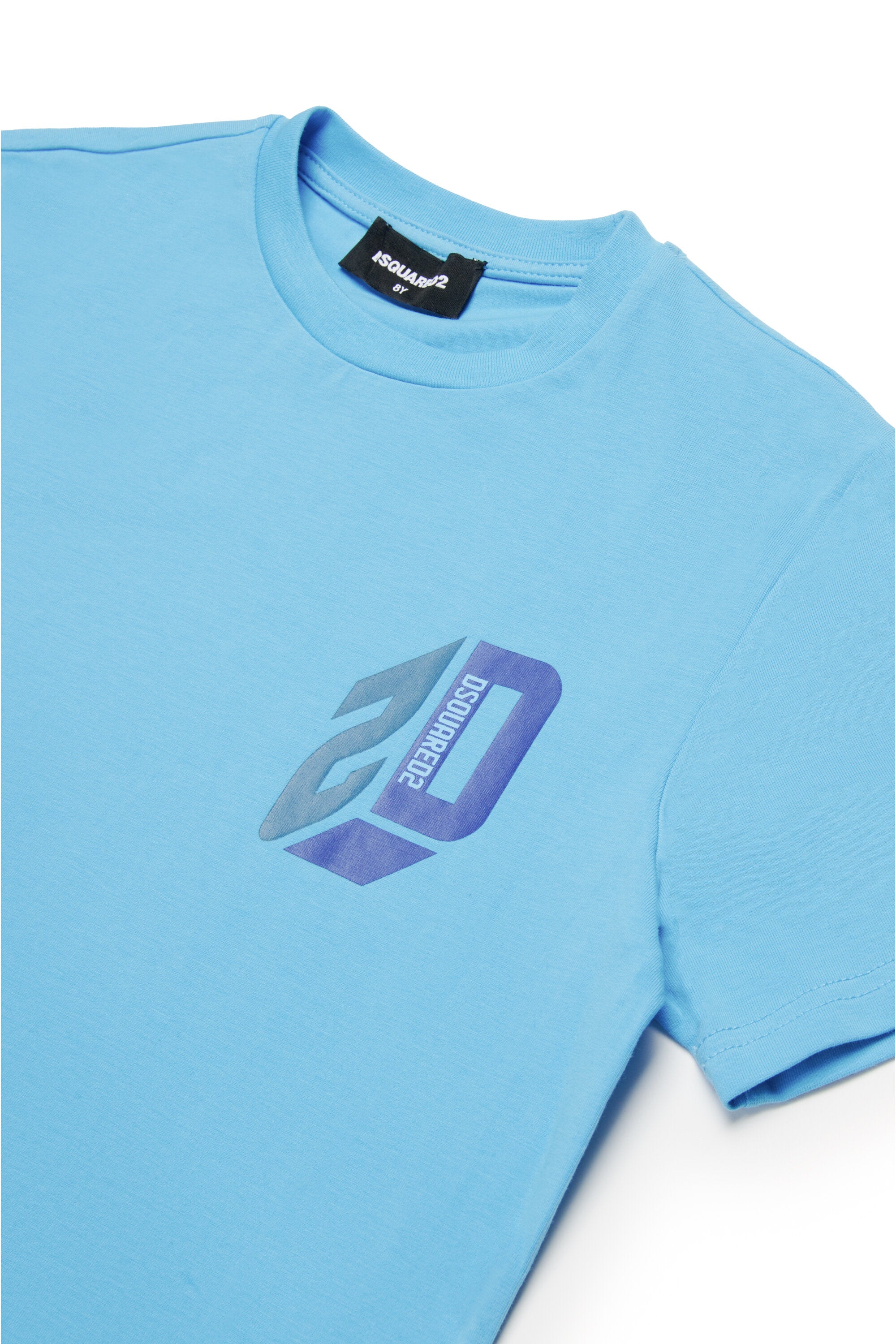 T-shirt con logo tridimensionale