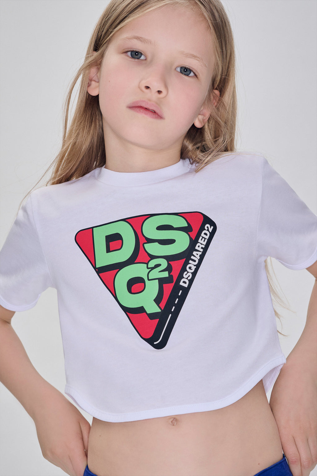 Camiseta con logotipo triangular DSQ2