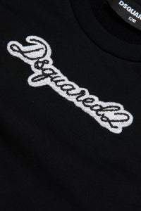 Crew-neck sweatshirt branded with logo patch