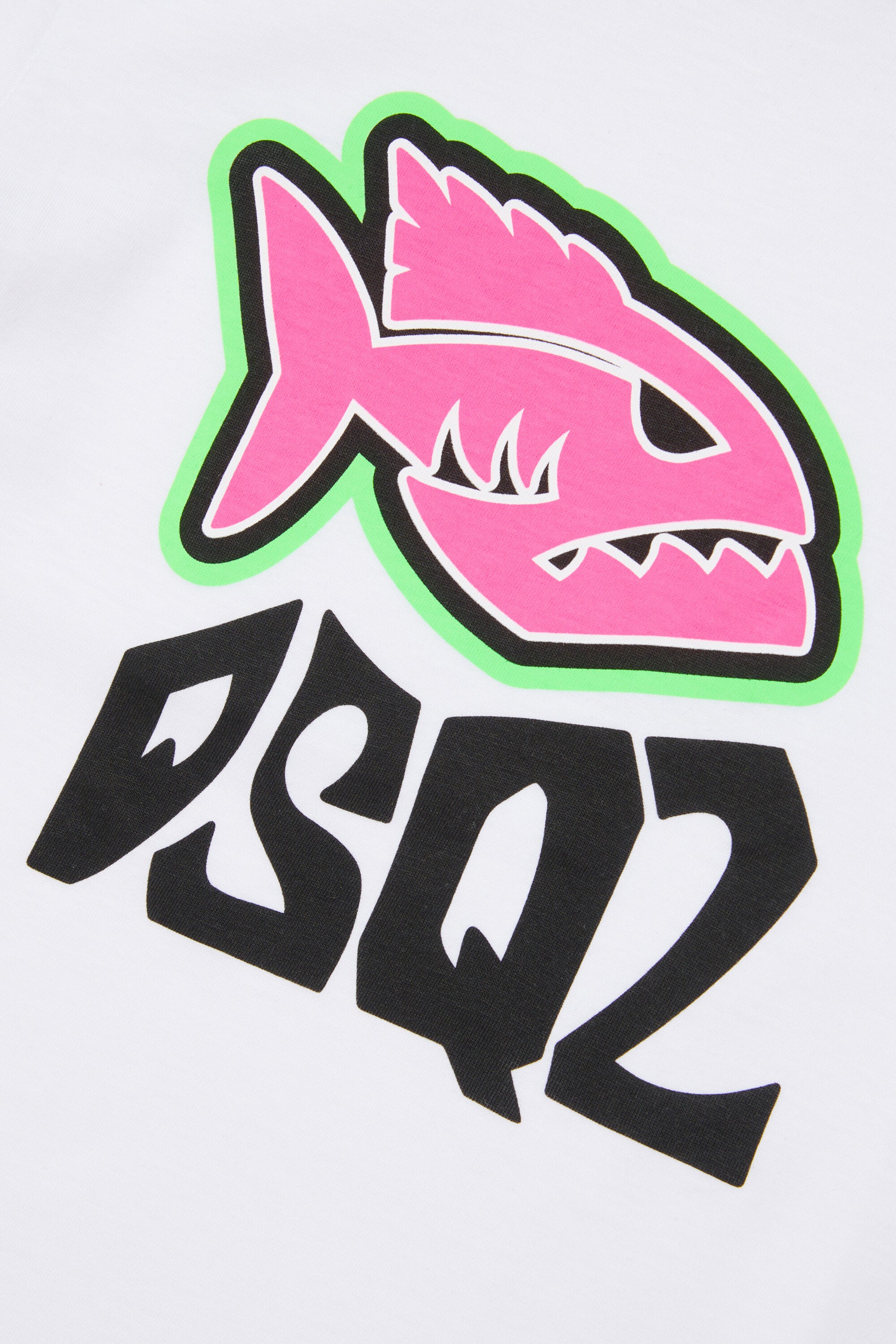 T-shirt with piranha graphics
