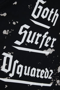 Camiseta allover blanqueada con letras góticas