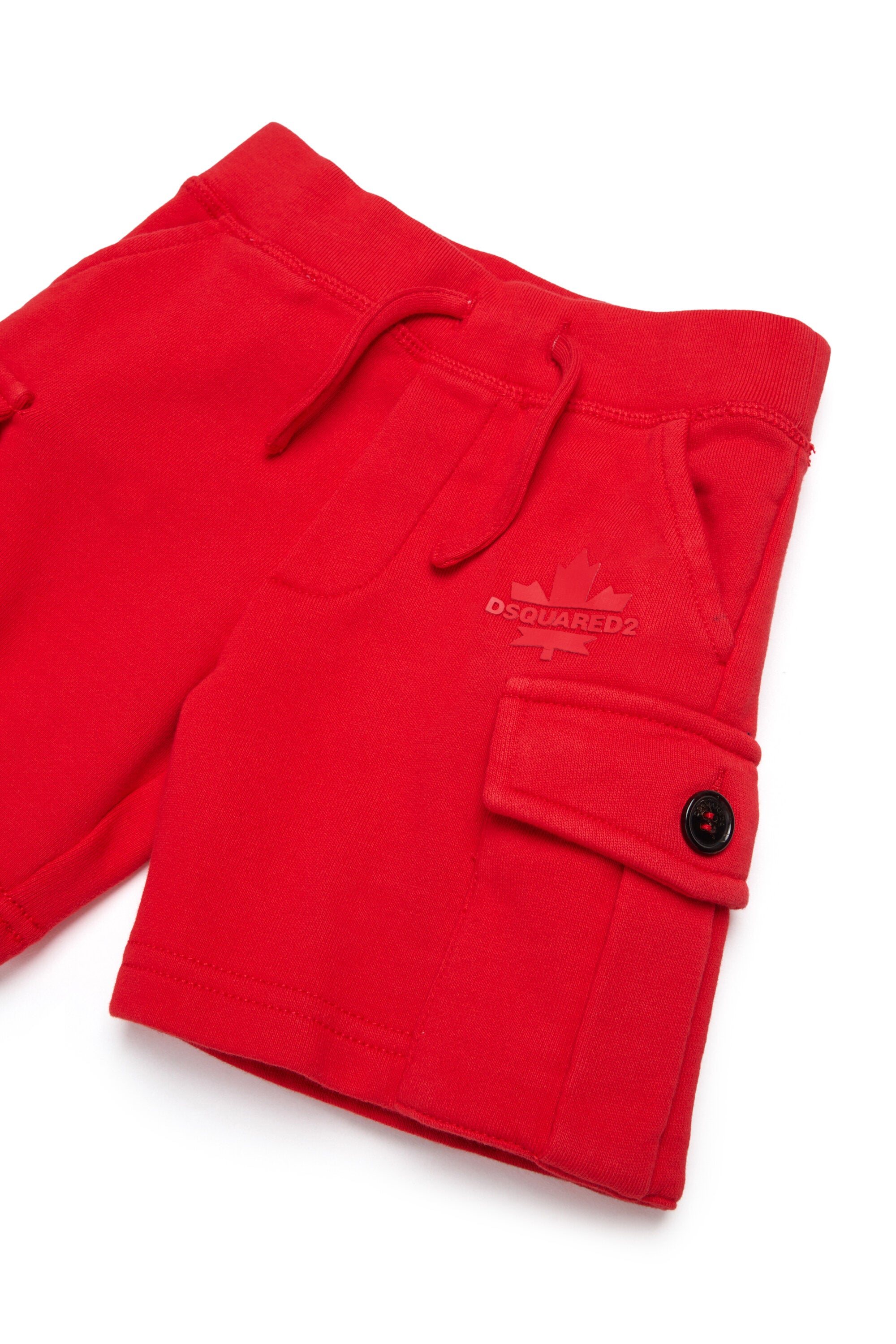 Short cargo avec Maple Leaf