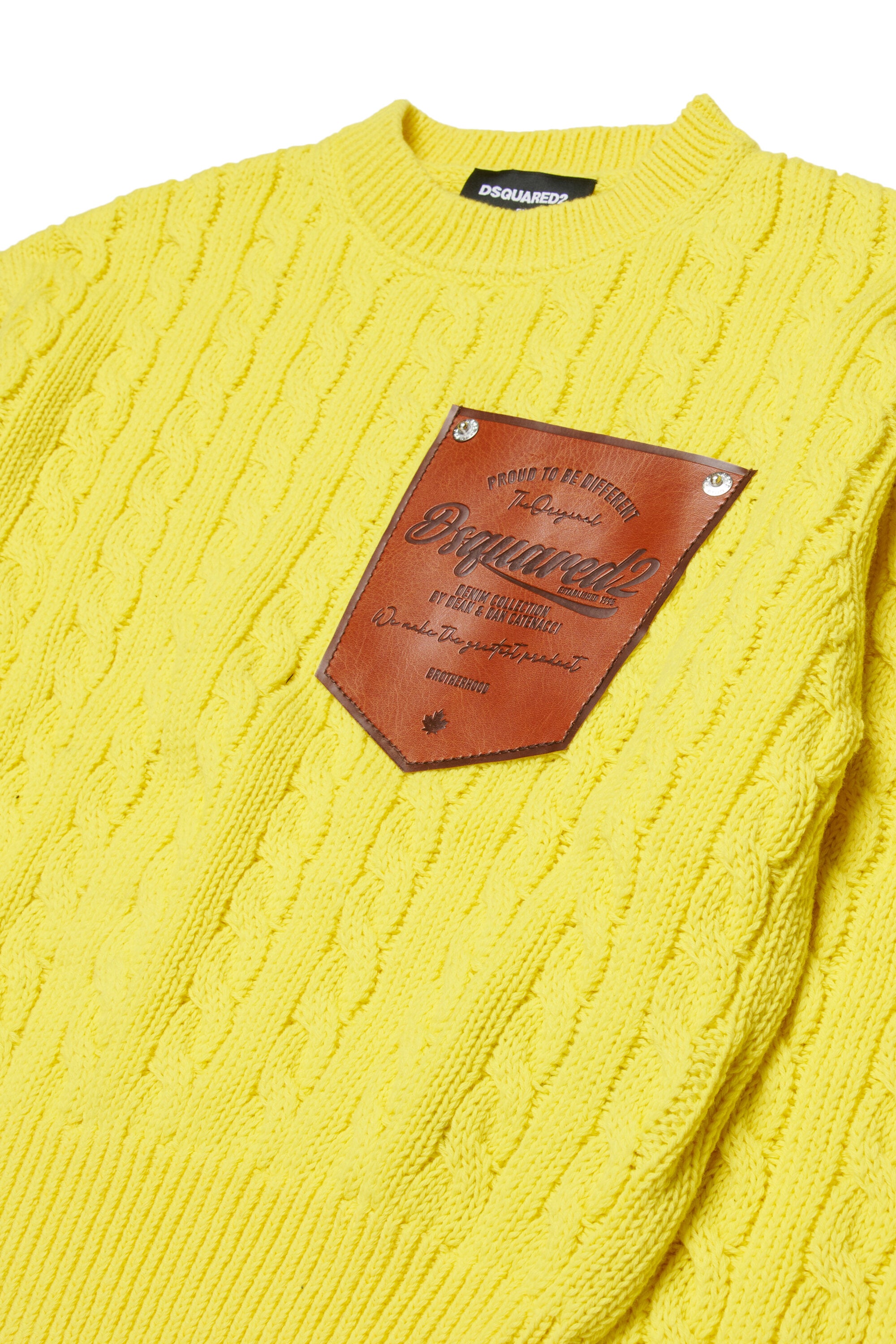 Jersey de punto trenzado con cuello redondo y logo