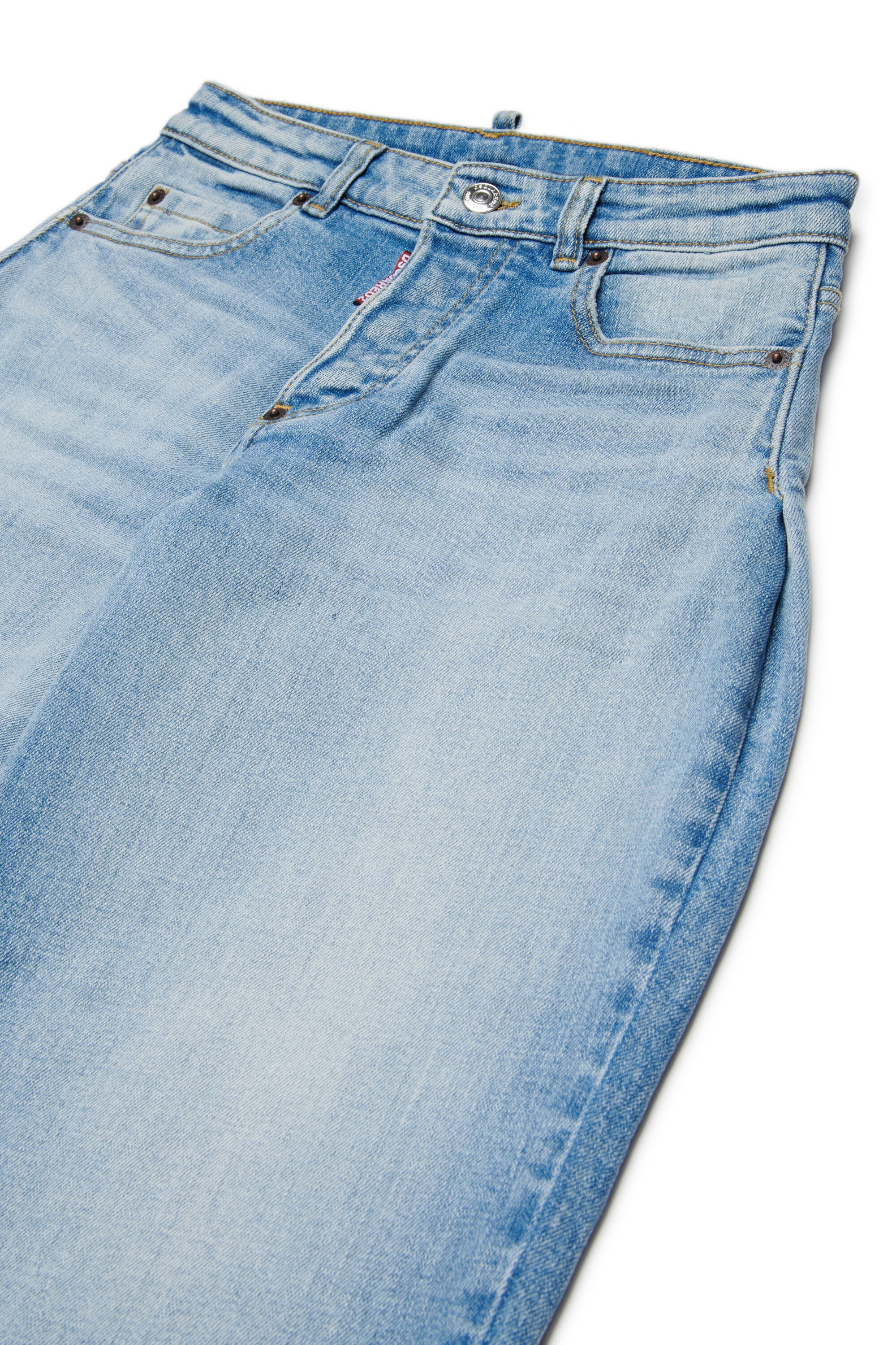 Helleblaue Relaxed-Jeans – Amelia