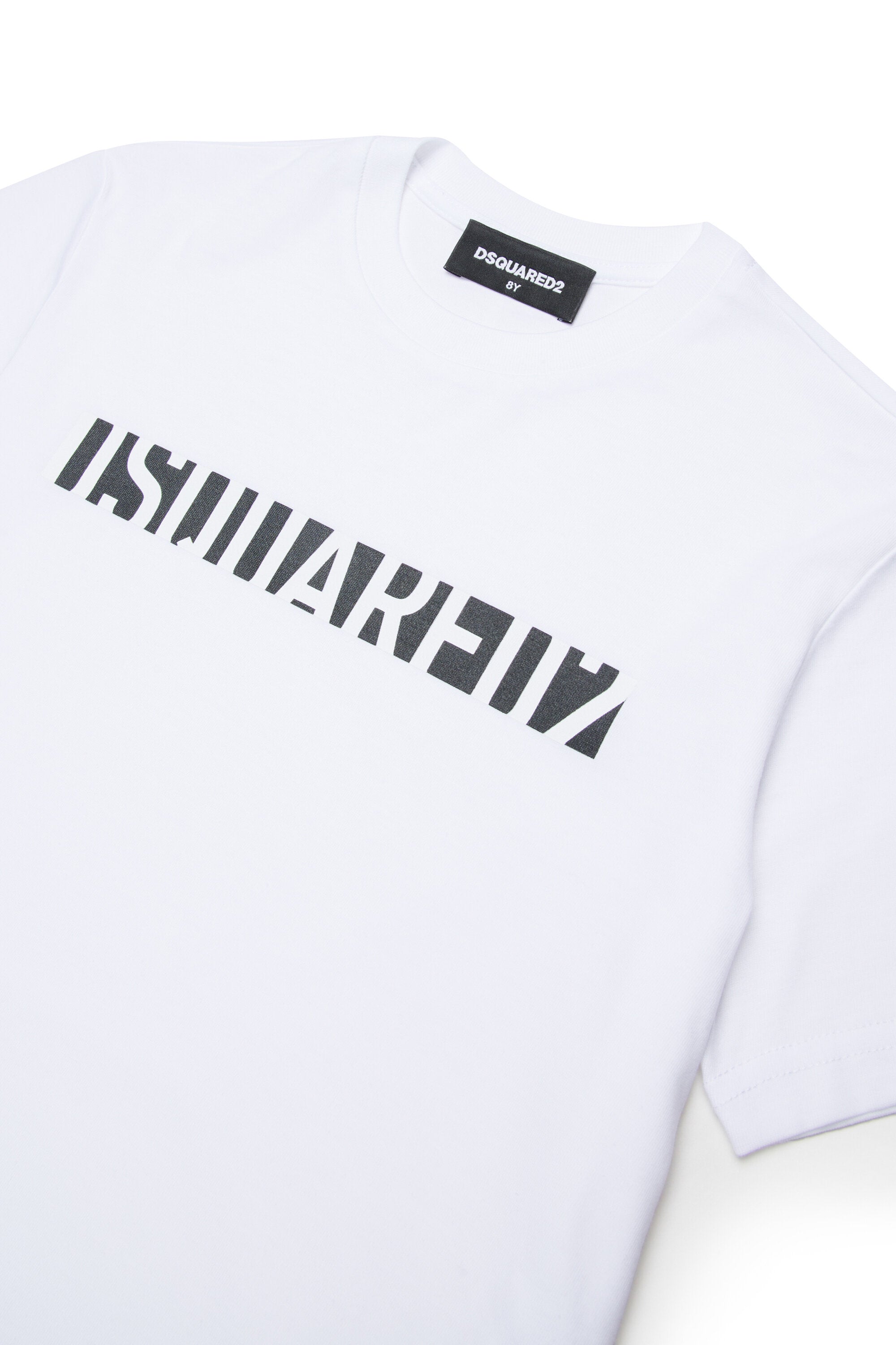 T-shirt con logo sul petto