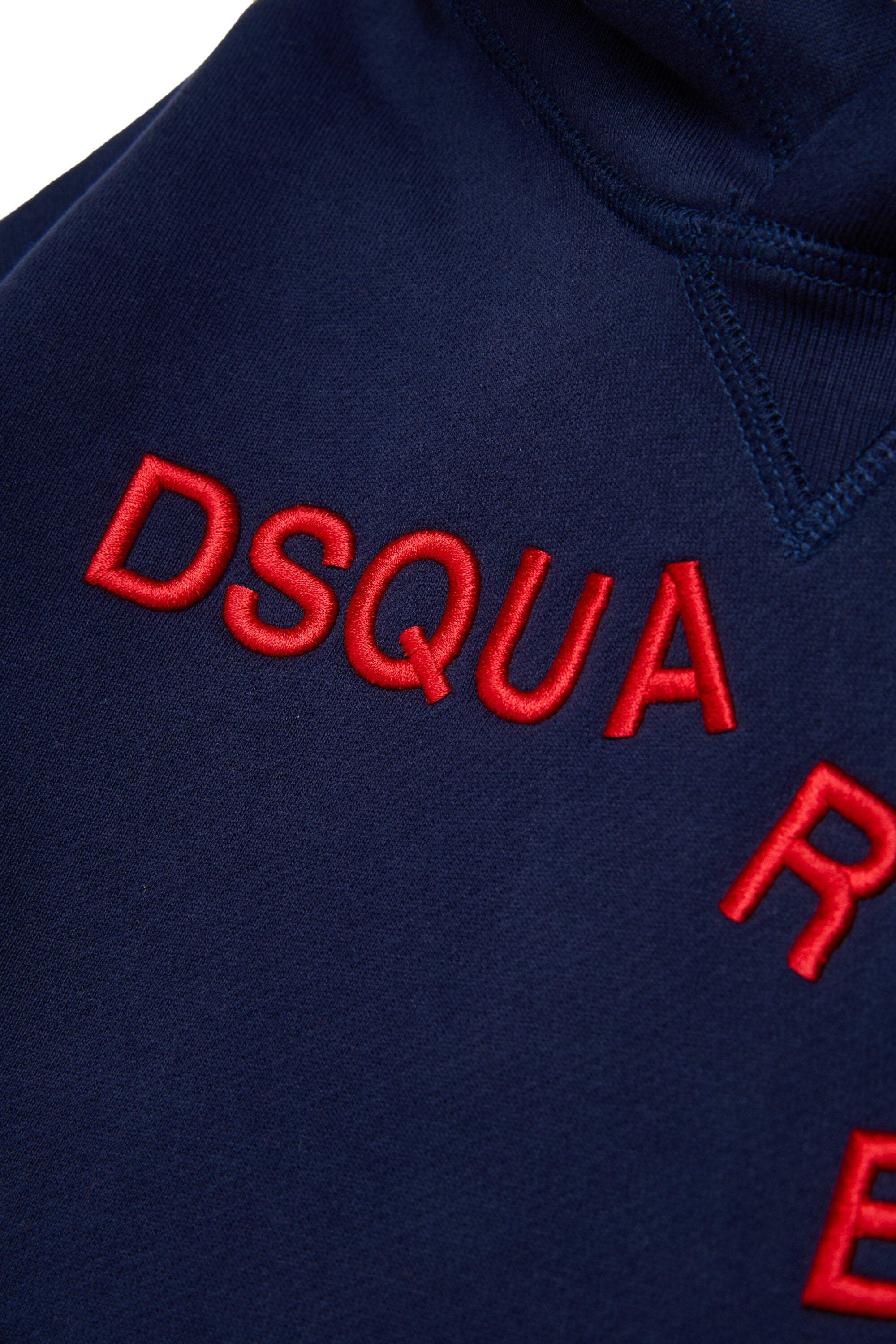 Kapuzenpullover mit Logo