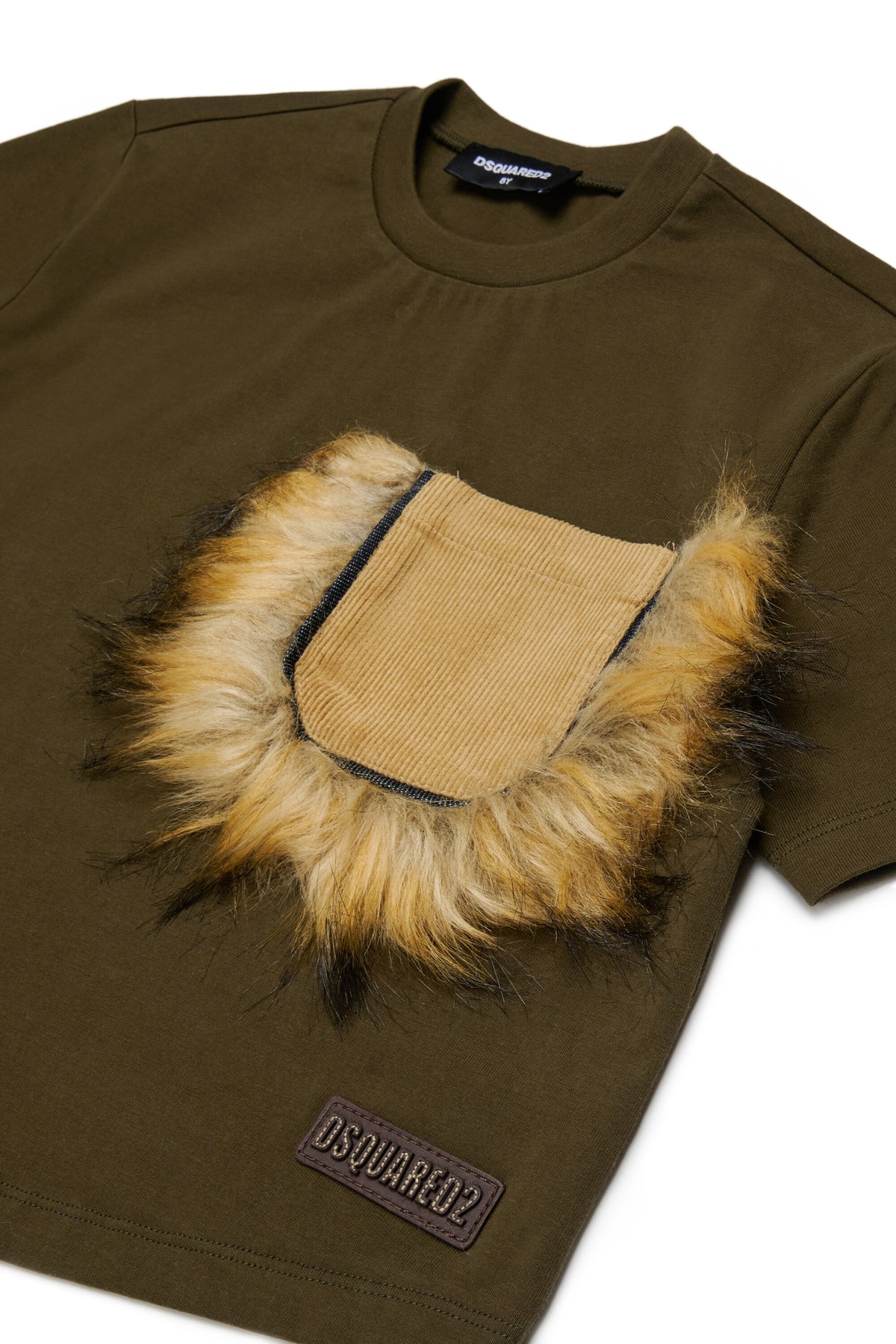 T-shirt avec poche appliquée et logo
