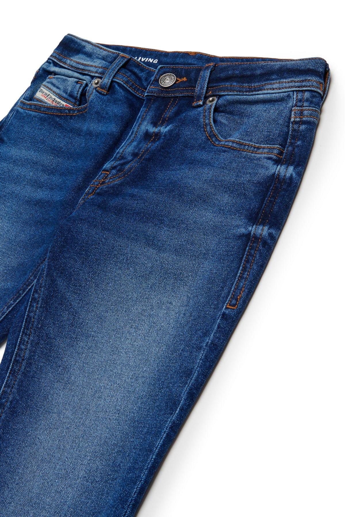 Jeans corte slim lavado azul medio - 2004
