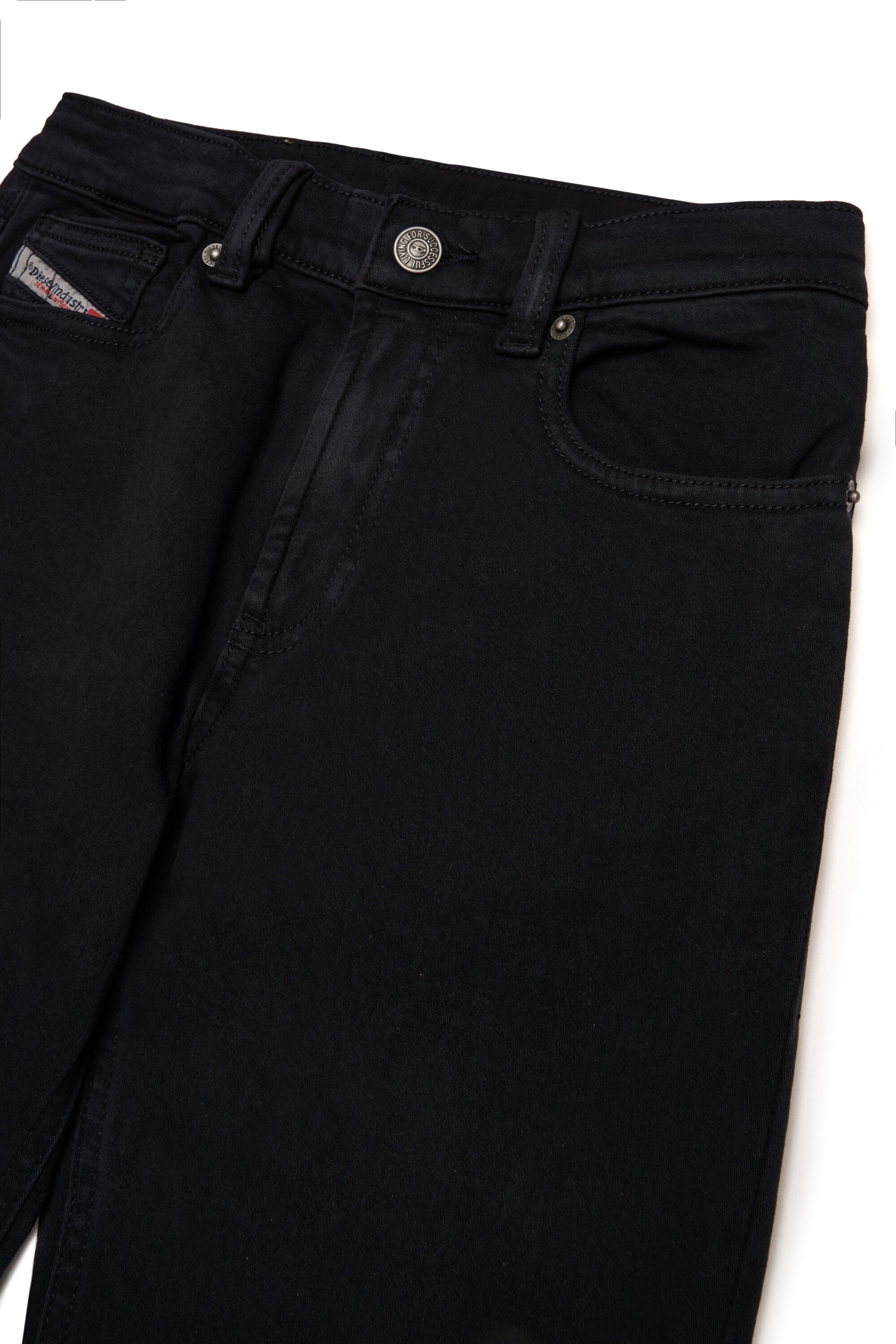 JoggJeans® regular colorato - 2010