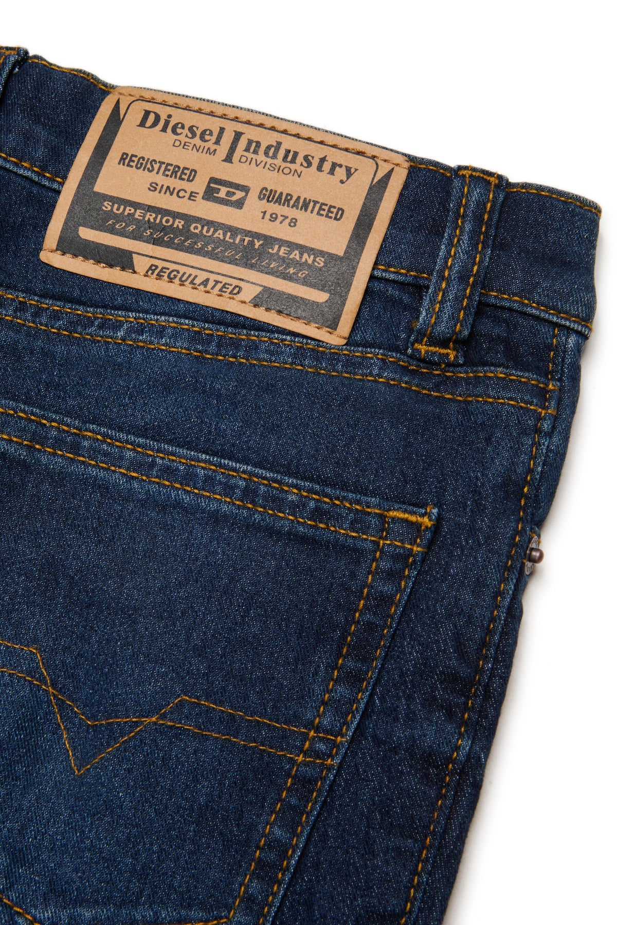 Medium blue slim fit jeans - 1995
