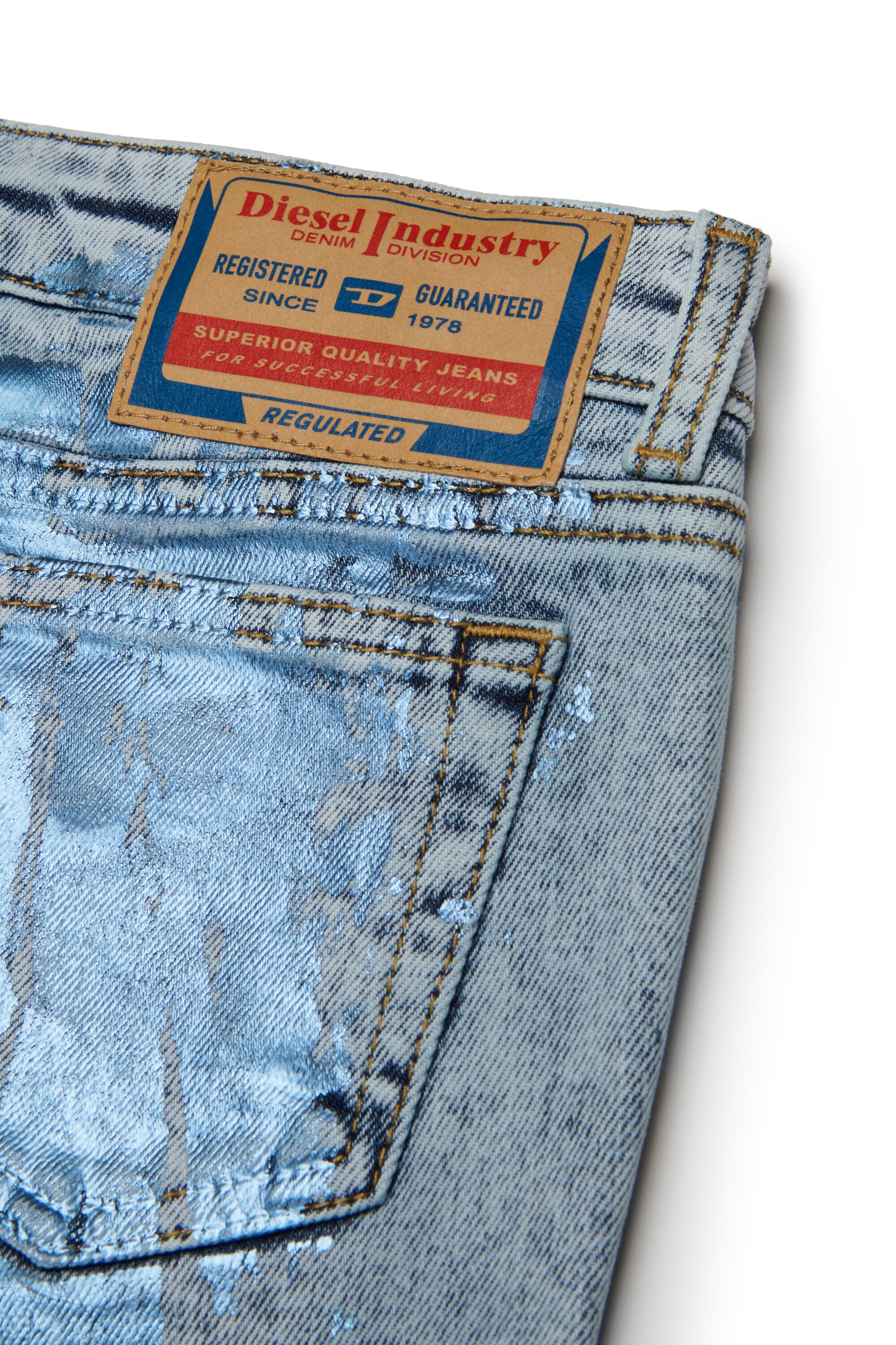 Jeans bootcut con finishing mylar - D-Arry