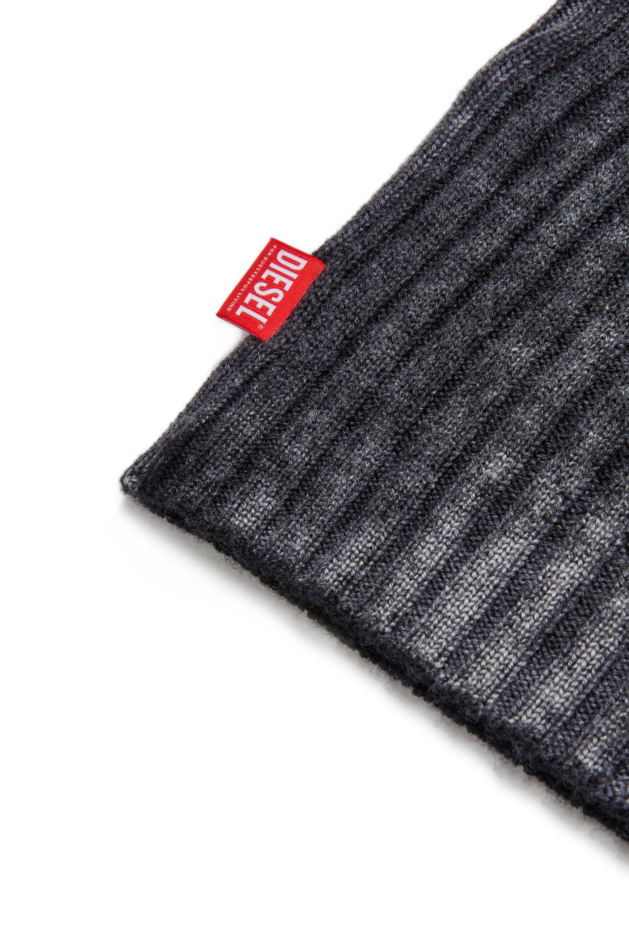 Vestido tubo canalé de lana merina