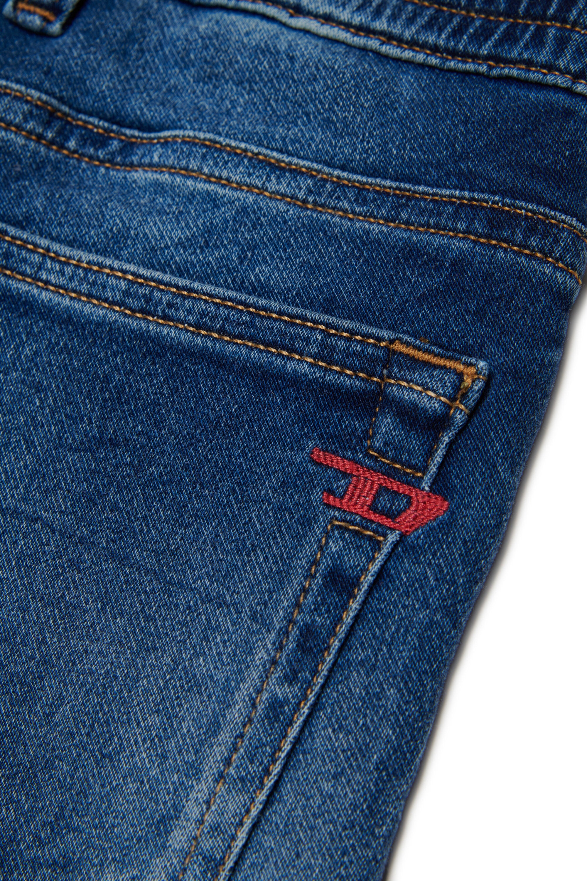 JoggJeans® corte relajado azul medio - D-Kros