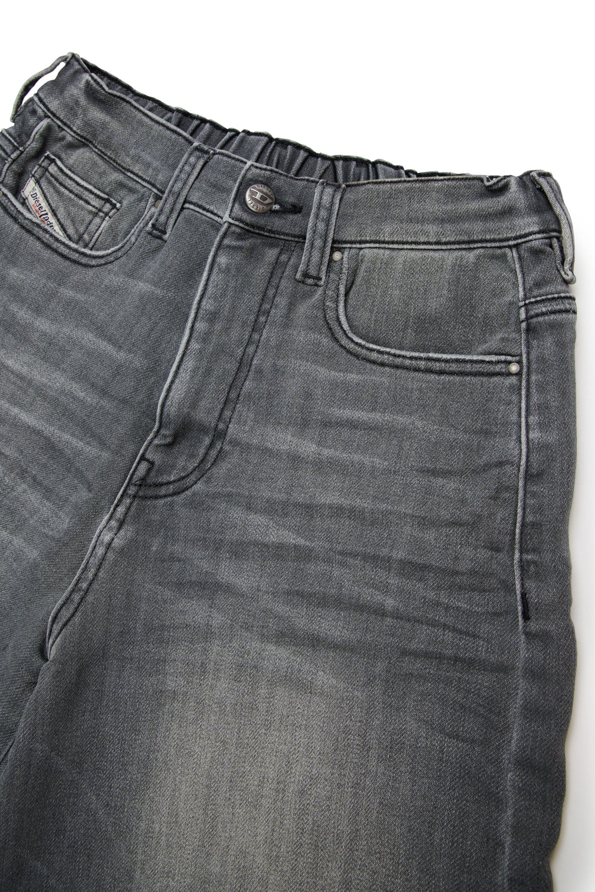 Graue Denim-Shorts im Used-Look