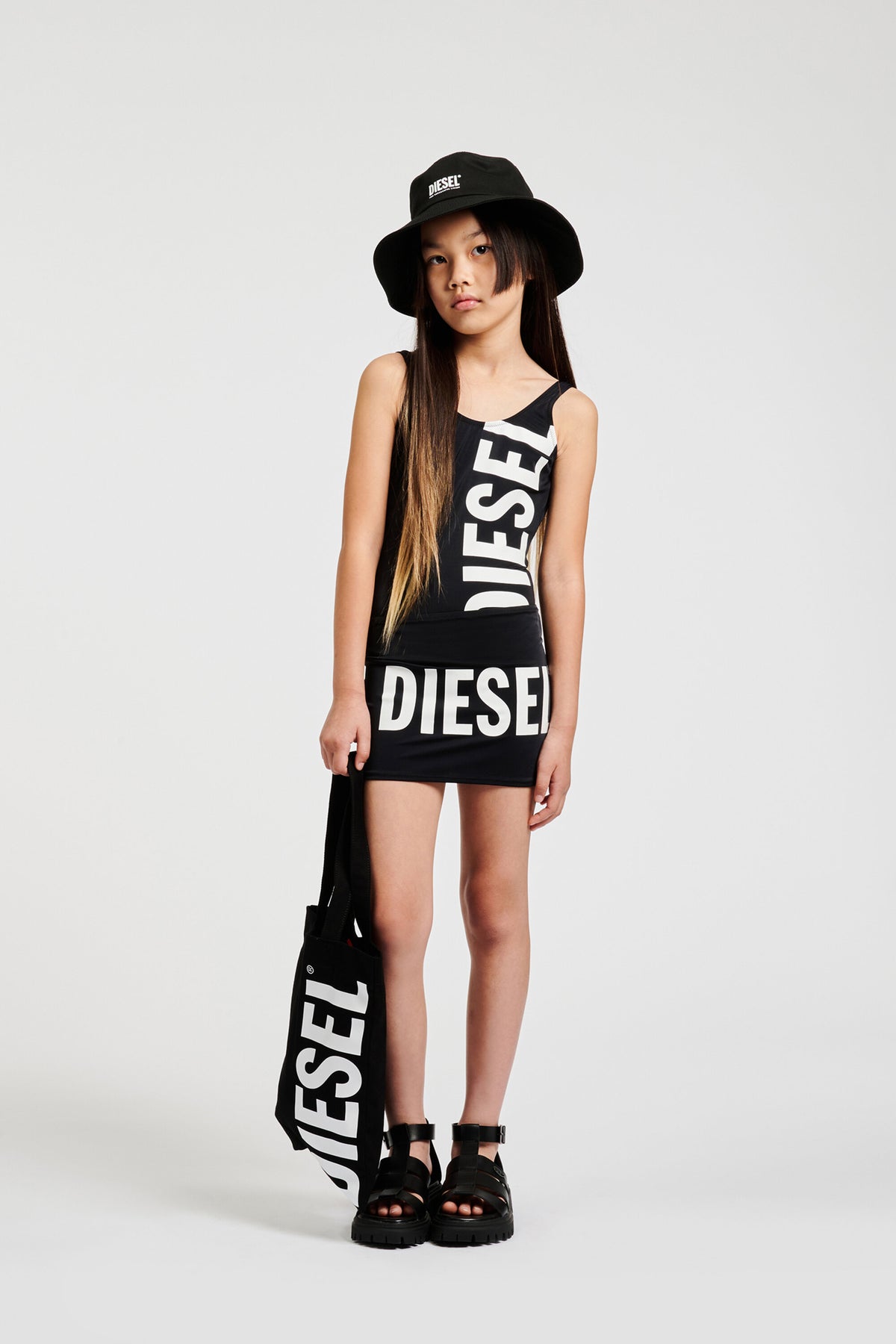 Maillot une pièce avec logo