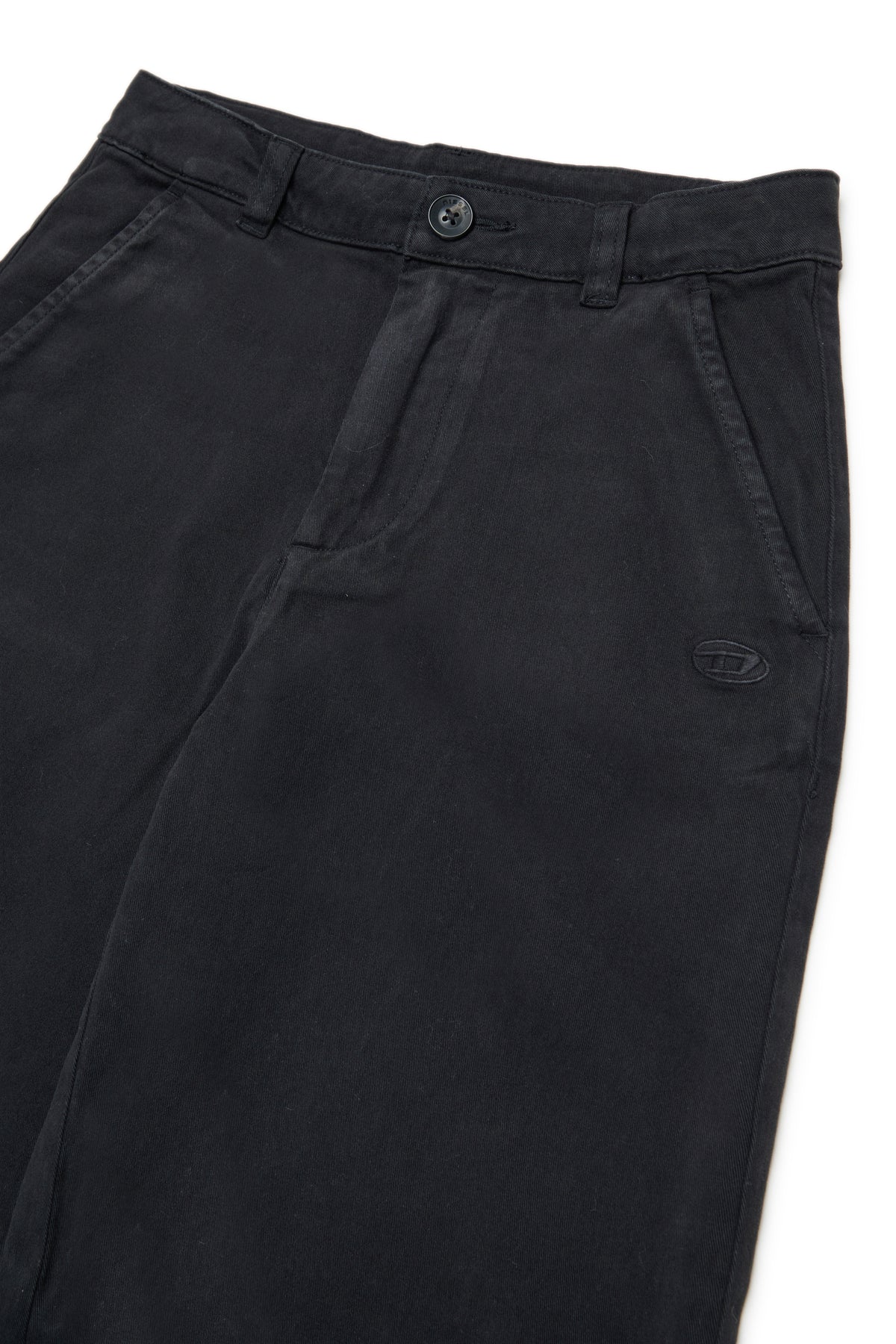 Hose mit Oval D Logo