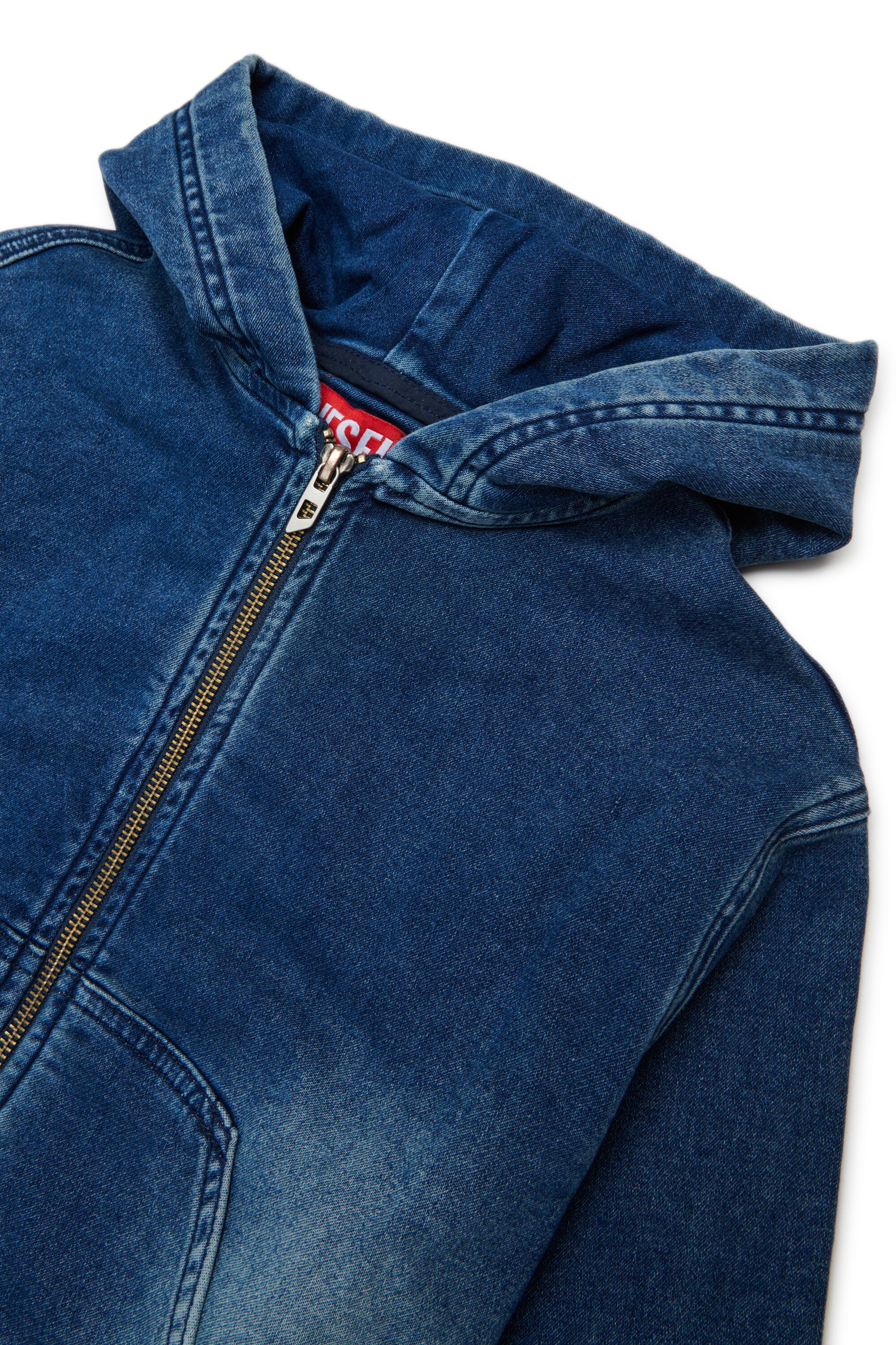 Sudadera con cremallera efecto denim y logo