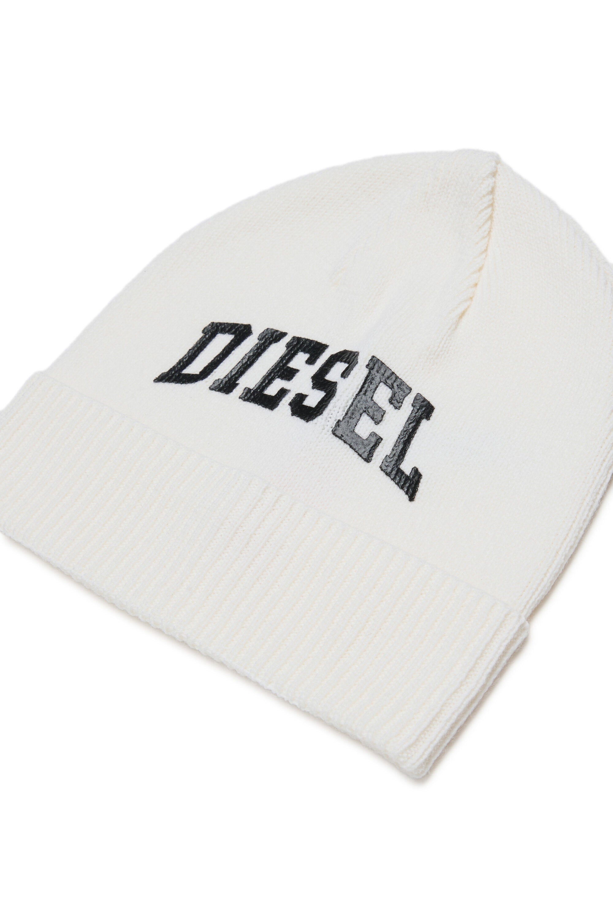 Beanie mit Logo