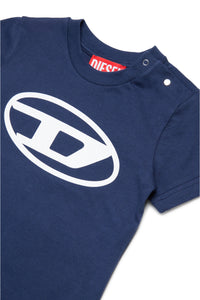 Camiseta con logo oval D