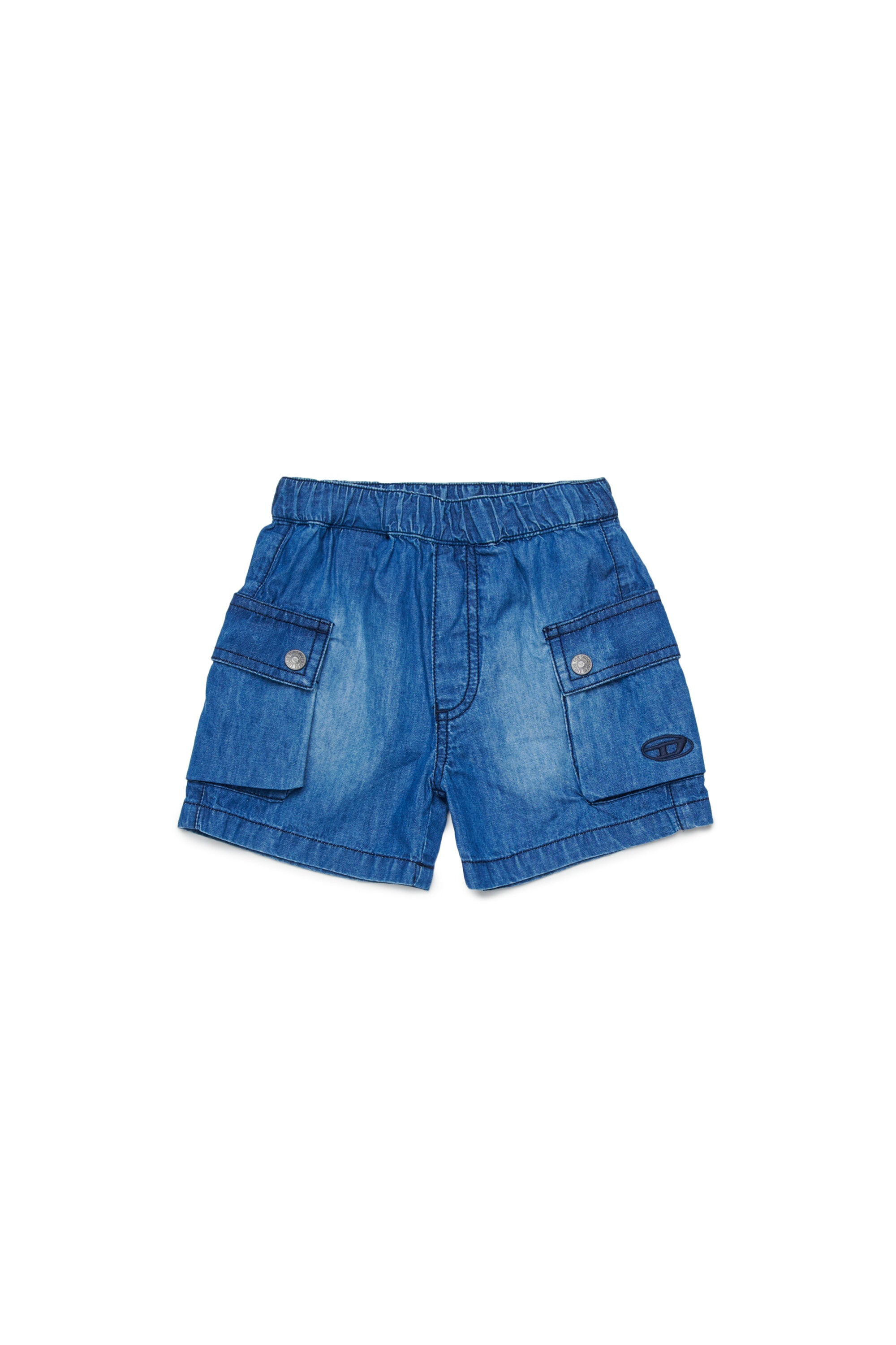 Shorts cargo con logo