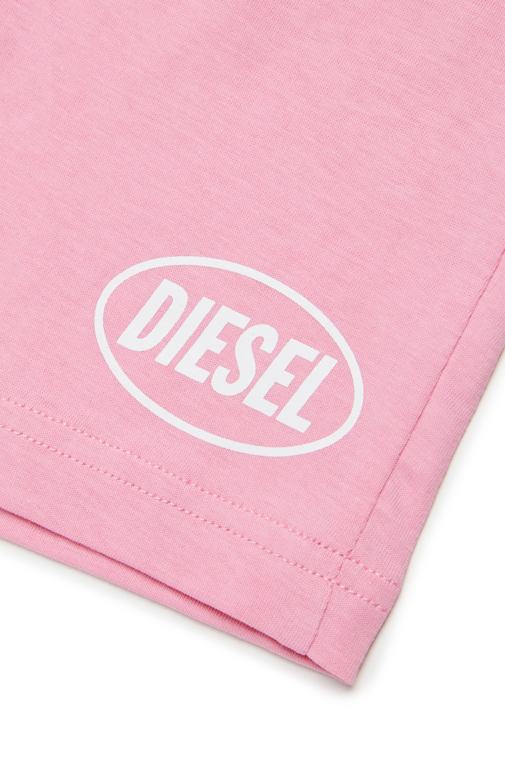 Shorts mit Logo