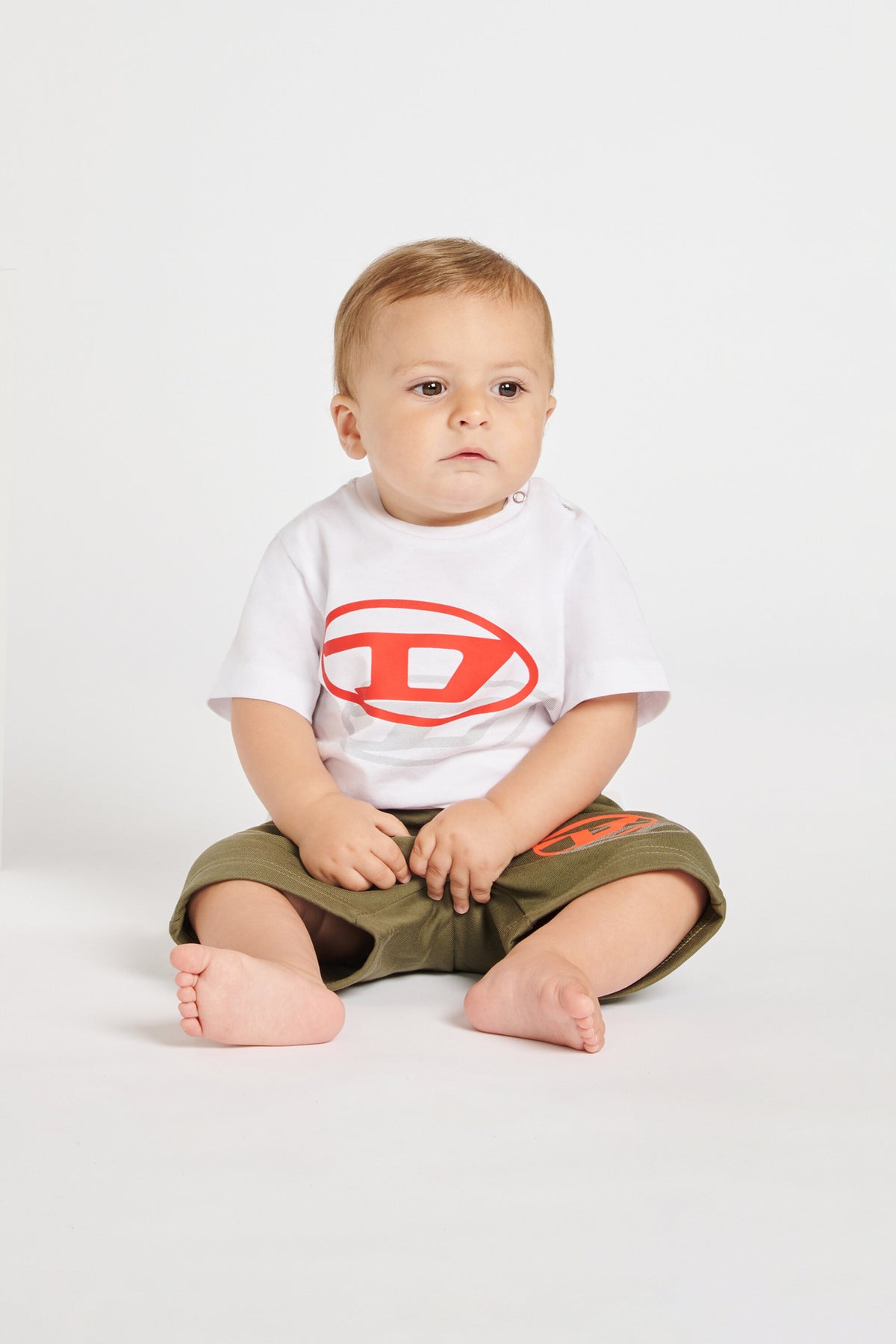 T-Shirt mit dynamischem Oval-D-Logo