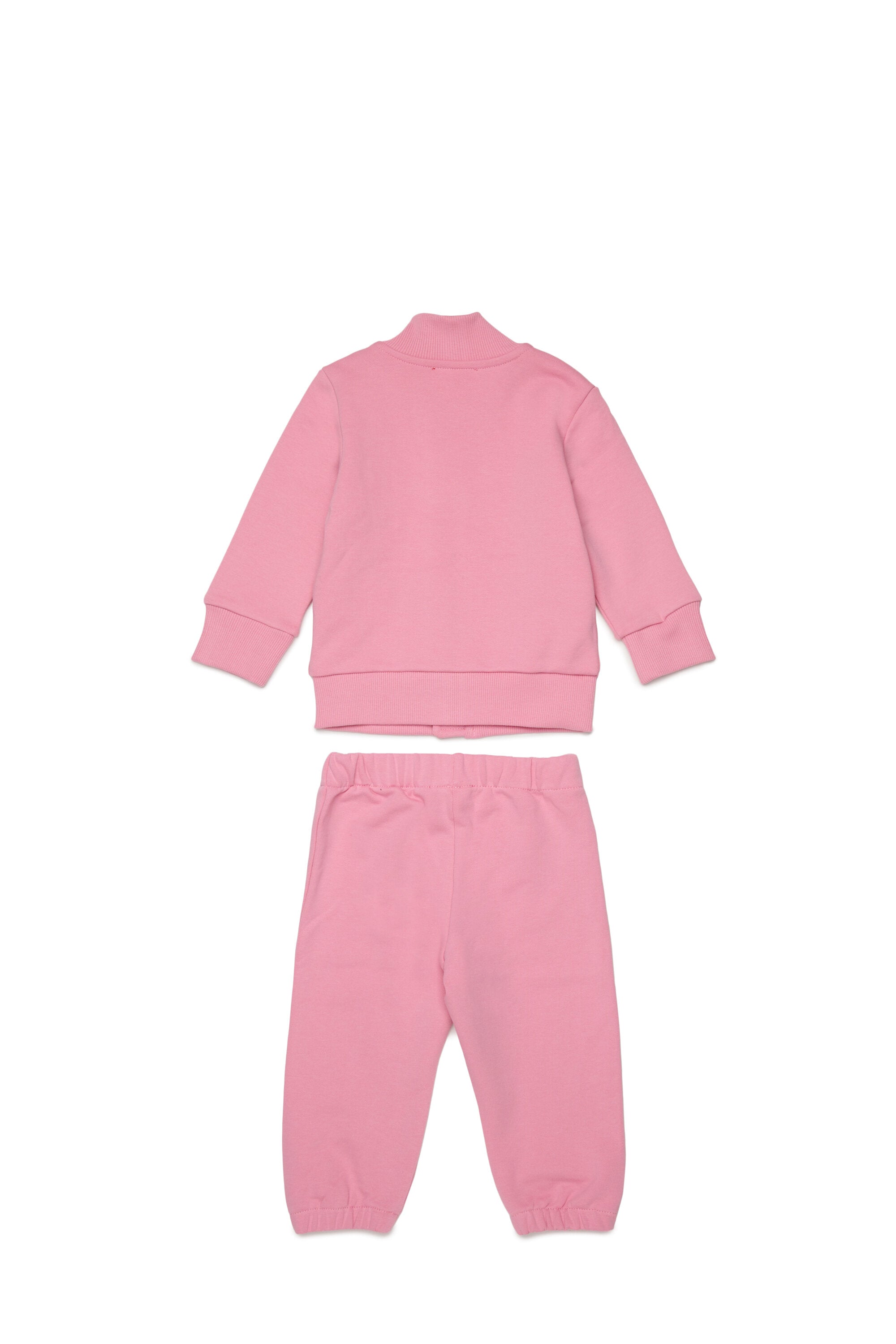 Trainingsanzug mit Logo