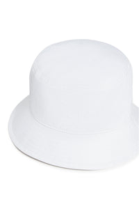 Sombrero de pescador con marca