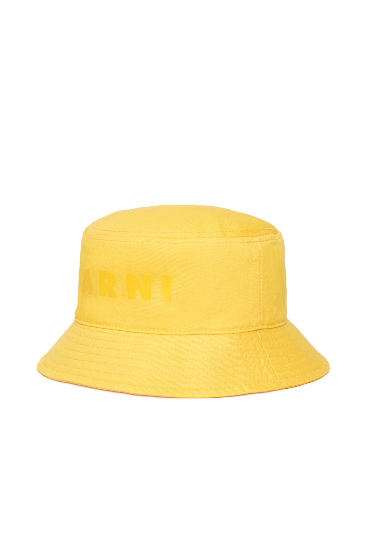 Sombrero de pescador con marca 