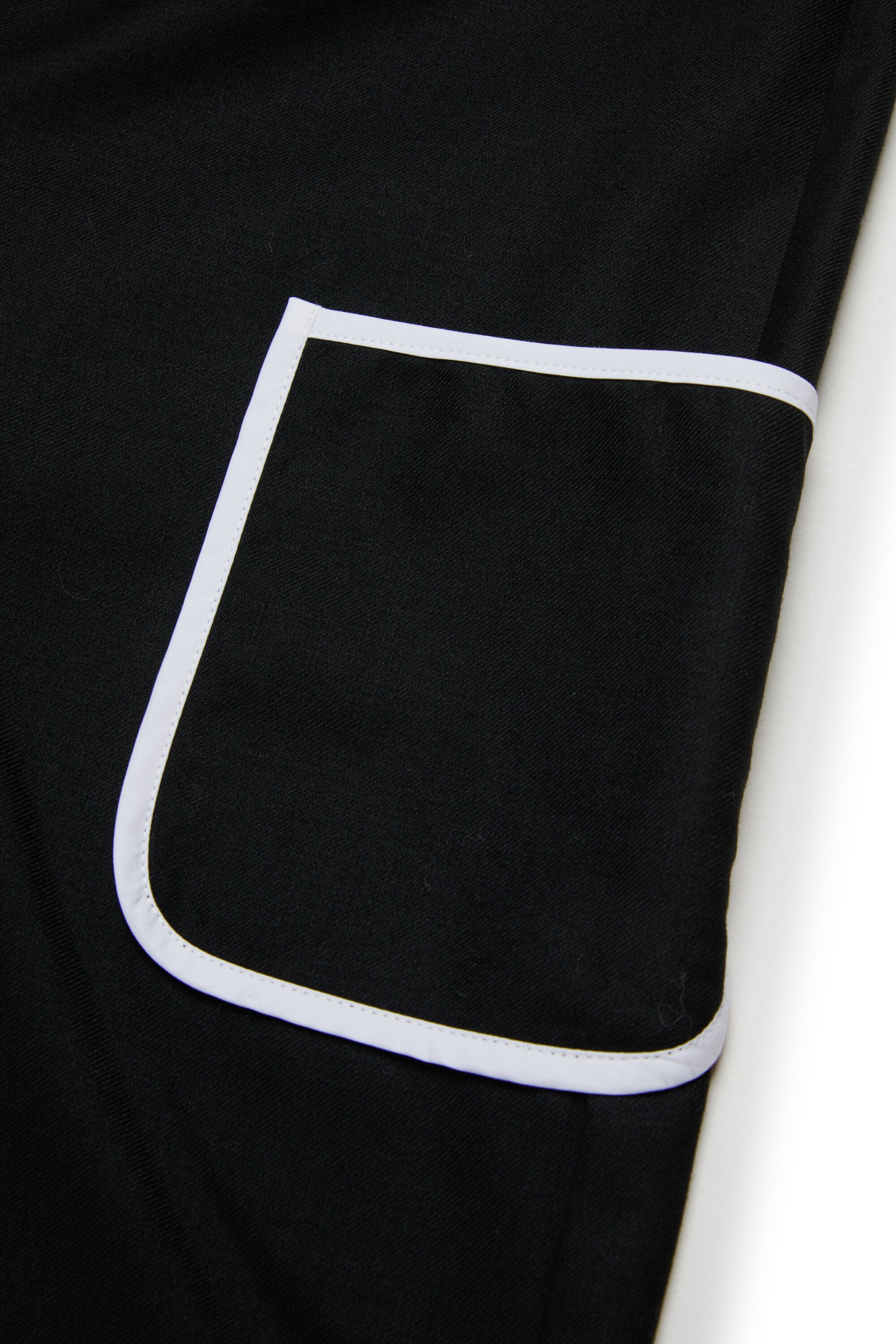 Salopette en flanelle avec détails contrastés