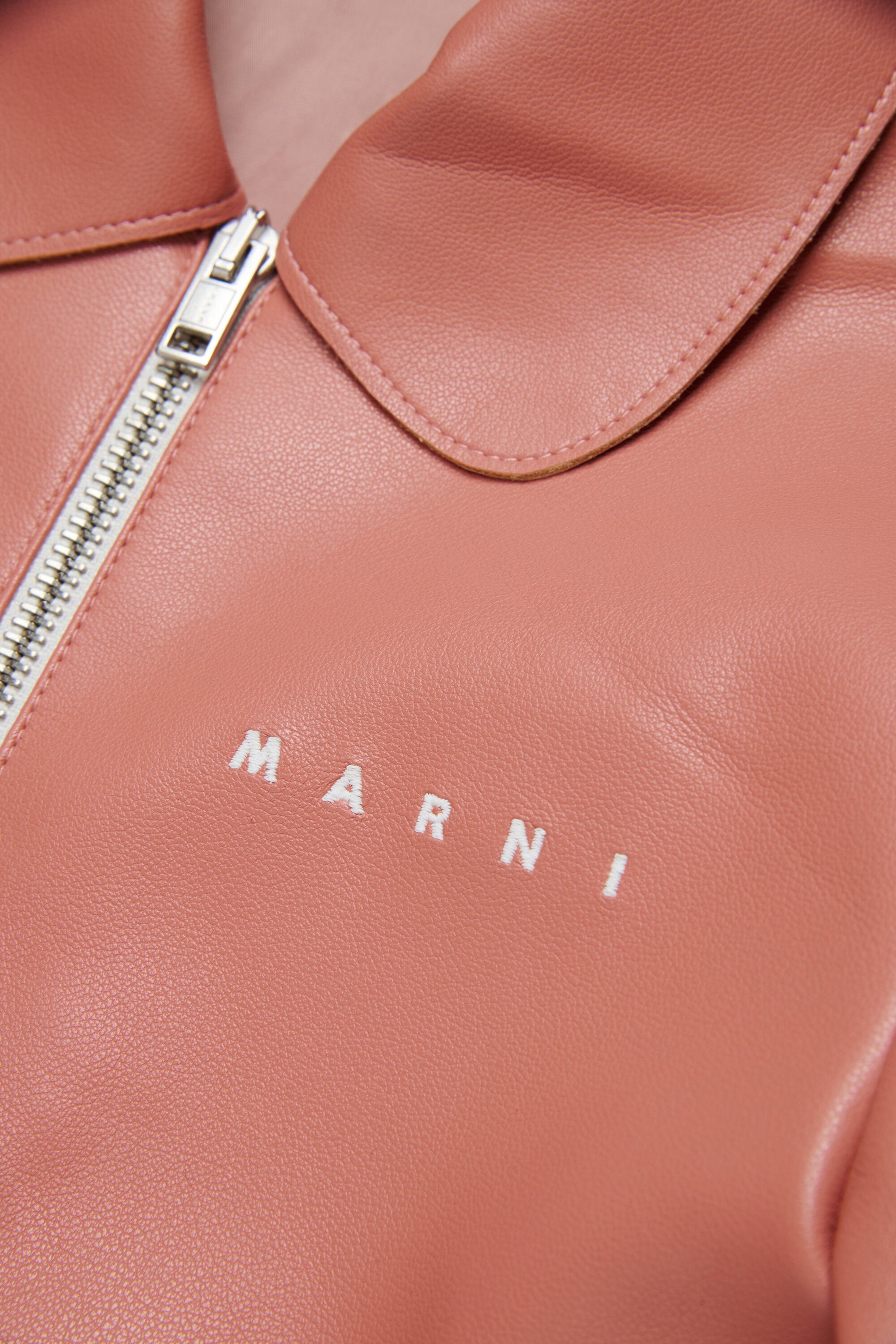 Giacca in tessuto spalmato con logo