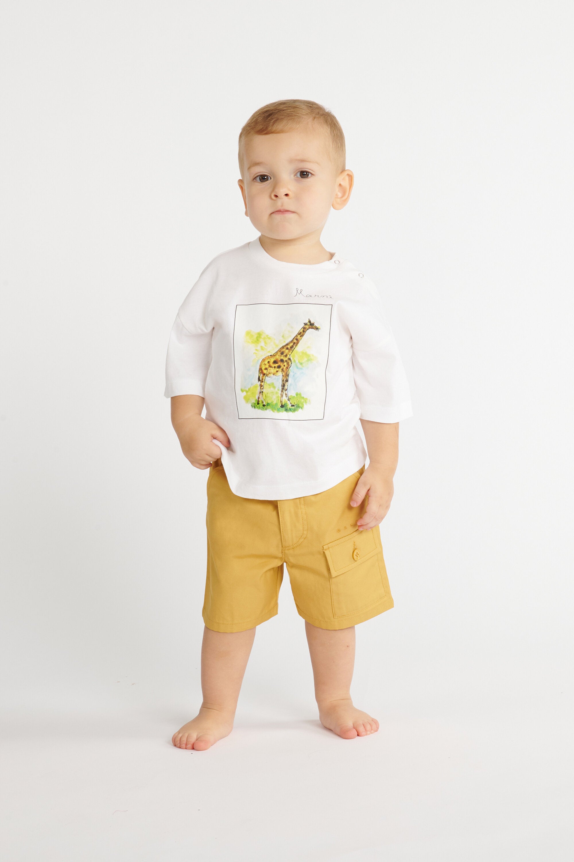 Short cargo avec logo