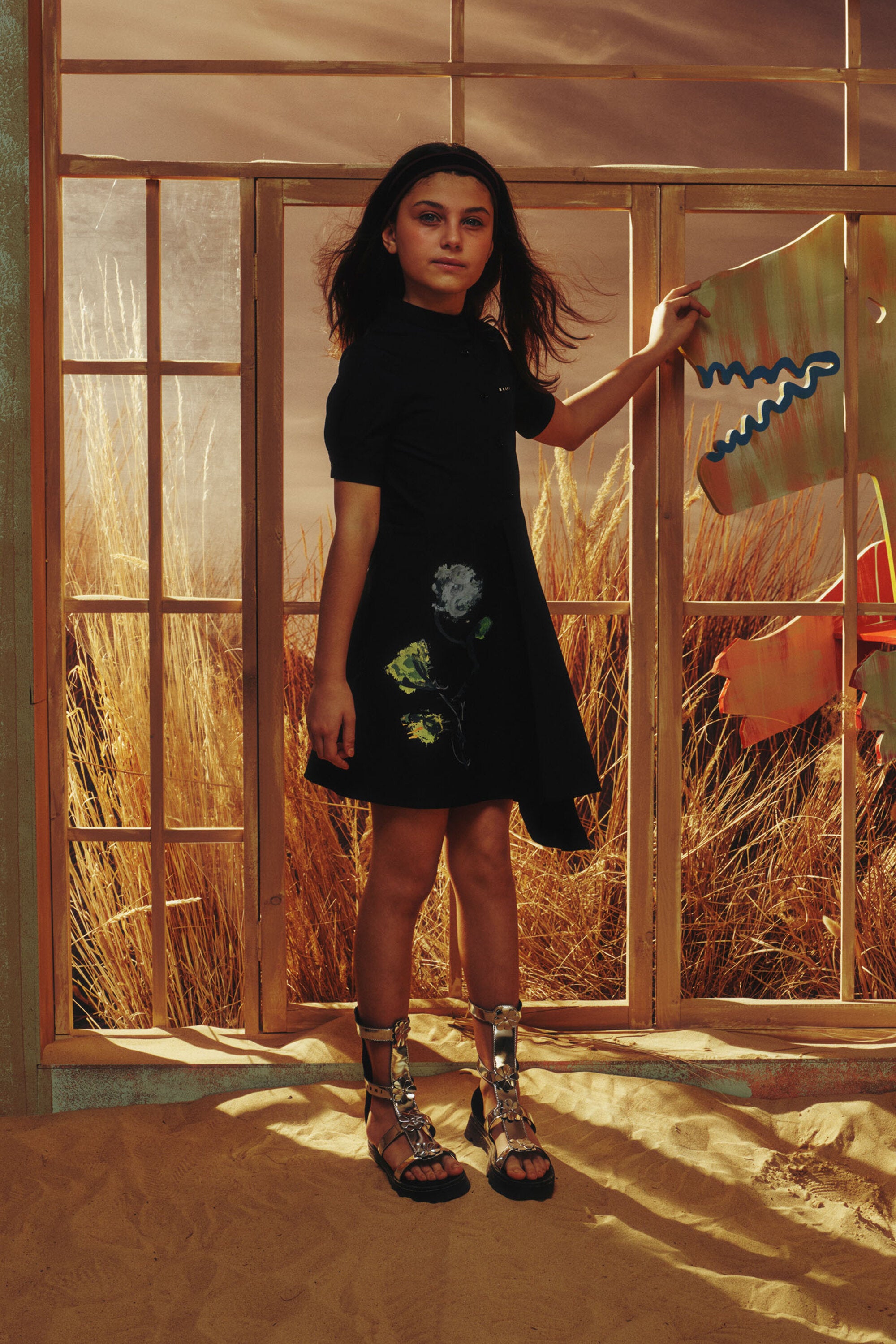 Short dress with floral print