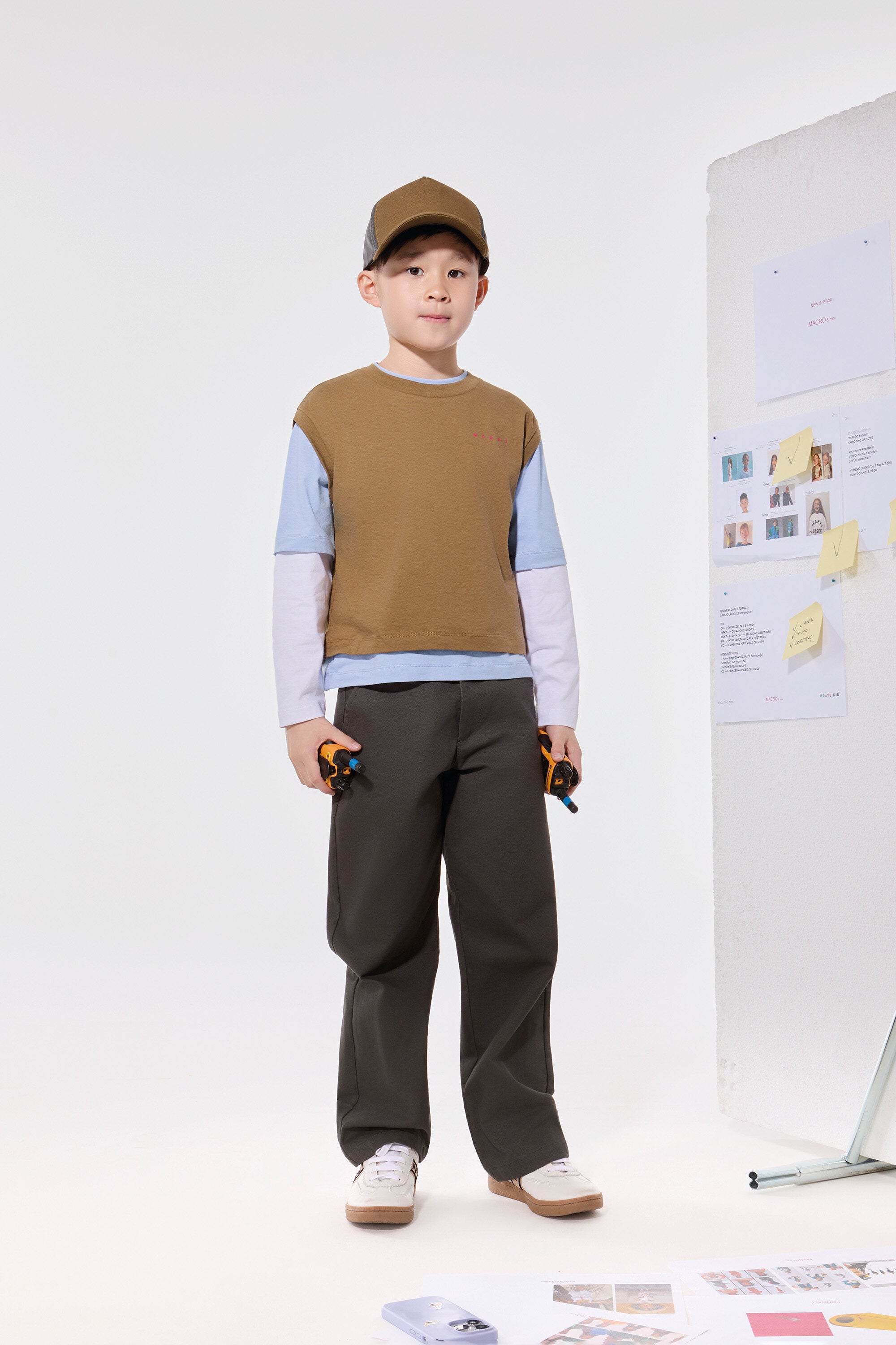 Pantaloni chino con logo