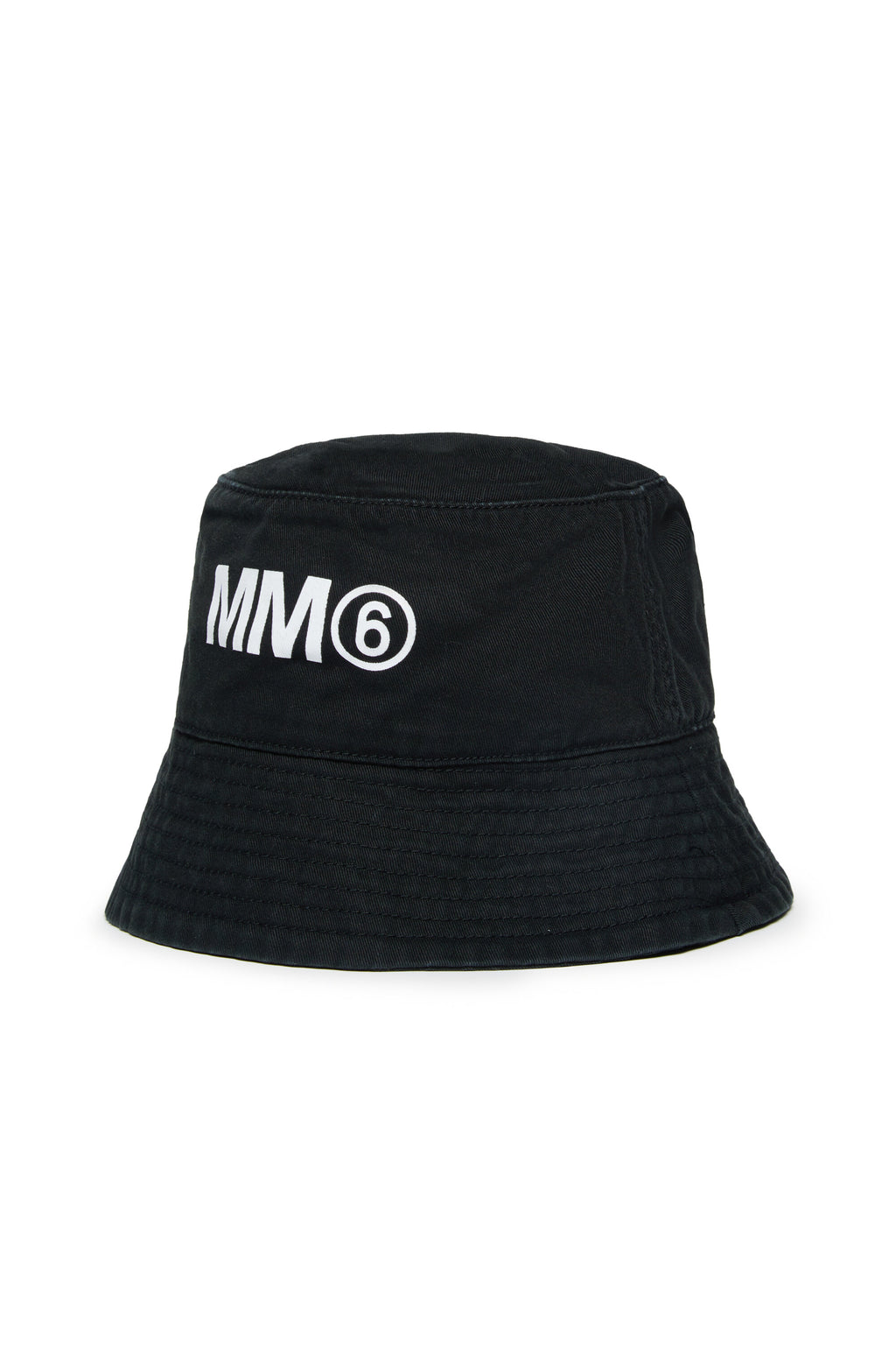 Sombrero de pescador con marca MM6