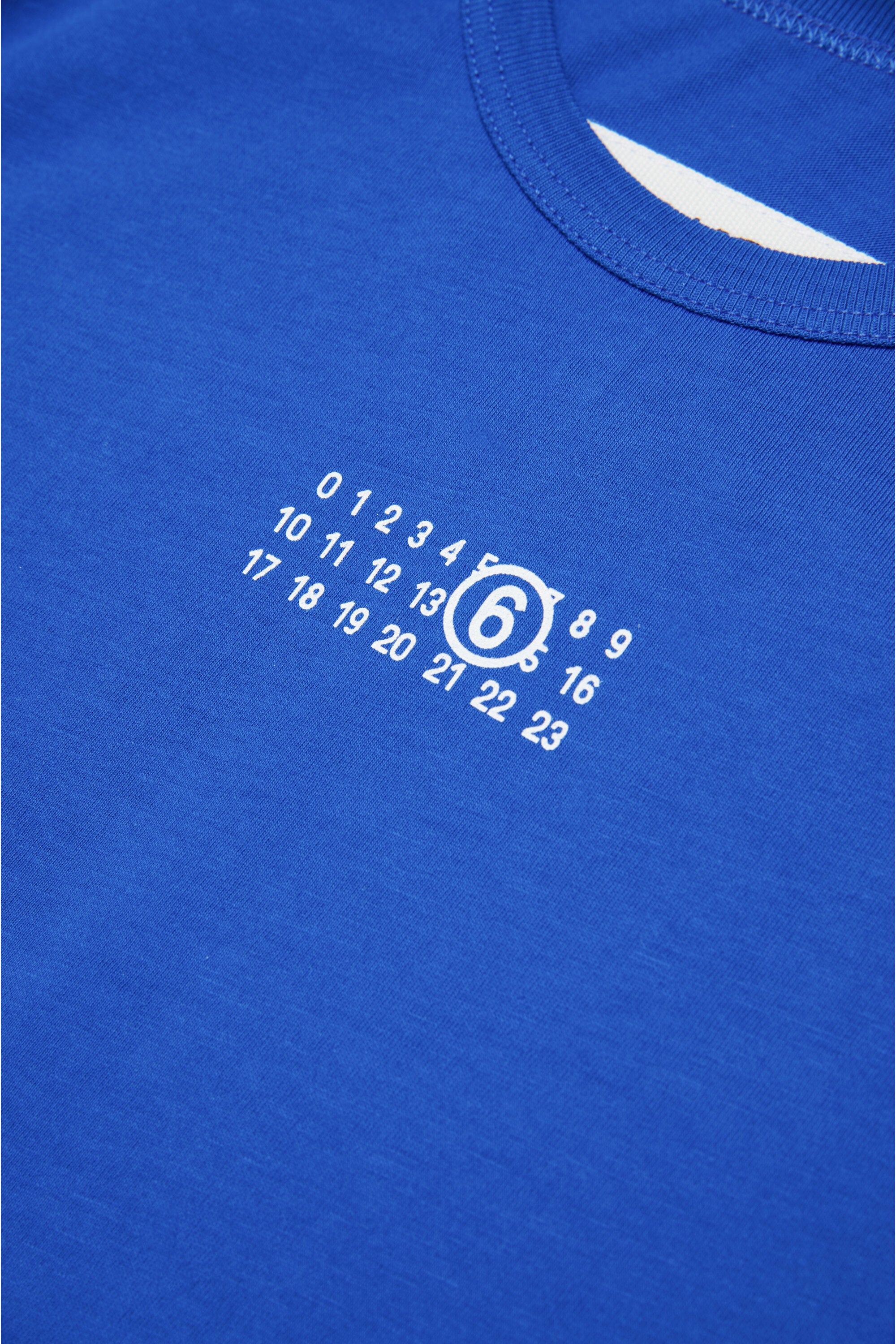 T-shirt smanicata con numeric logo