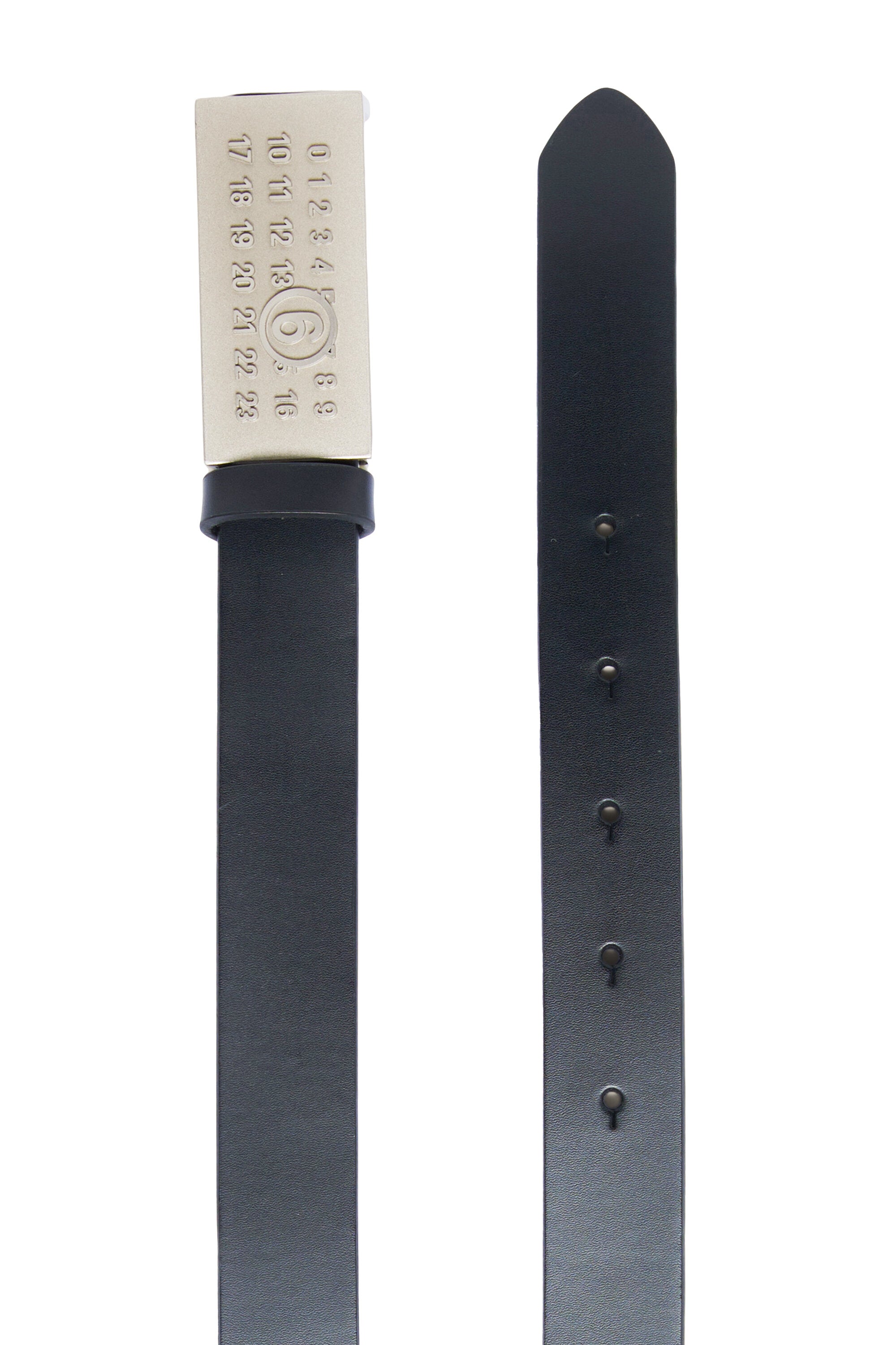 Leather belt branded with numeric logo