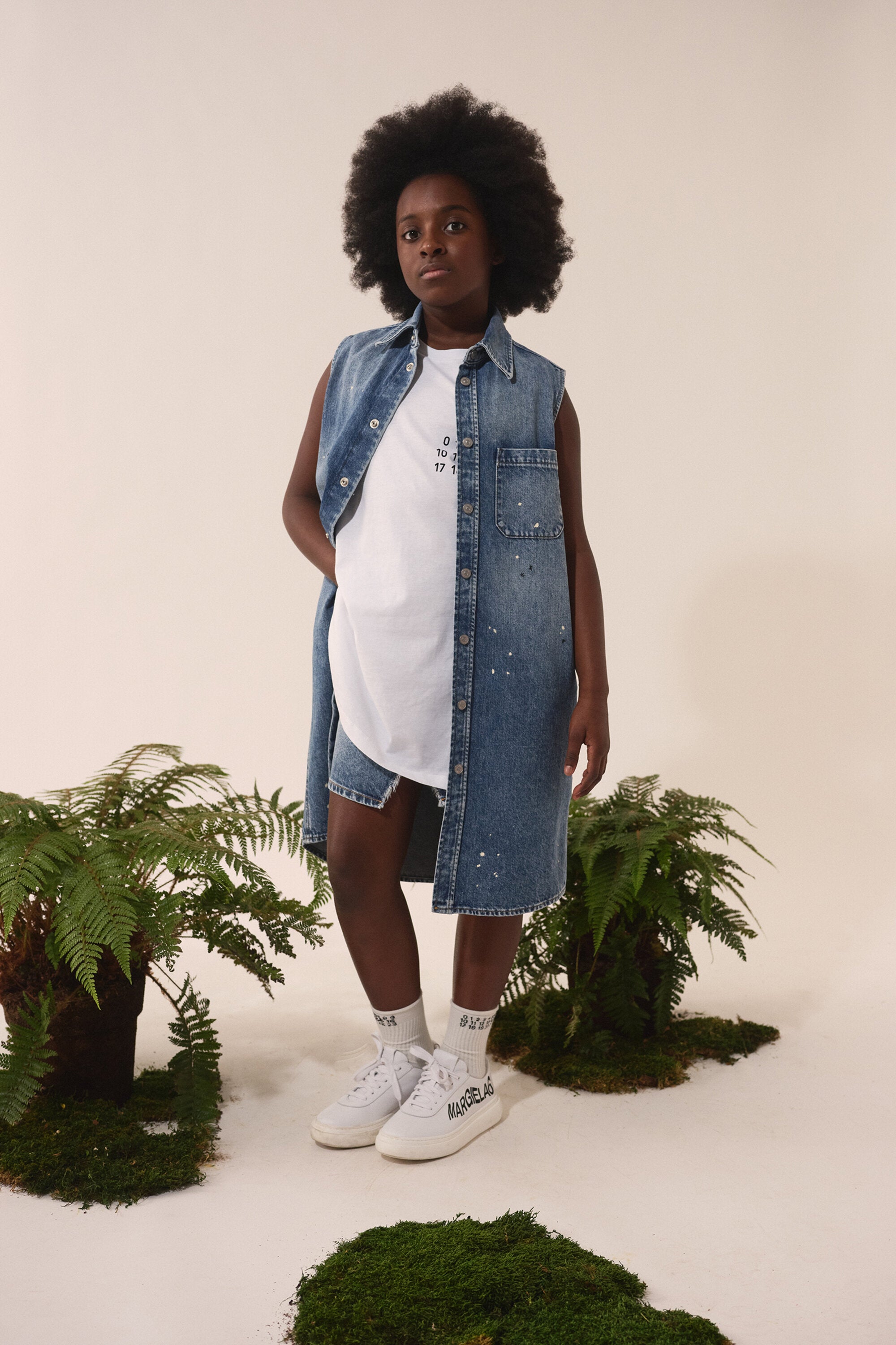 Vestido maxi-camisa en denim con lunares de colores