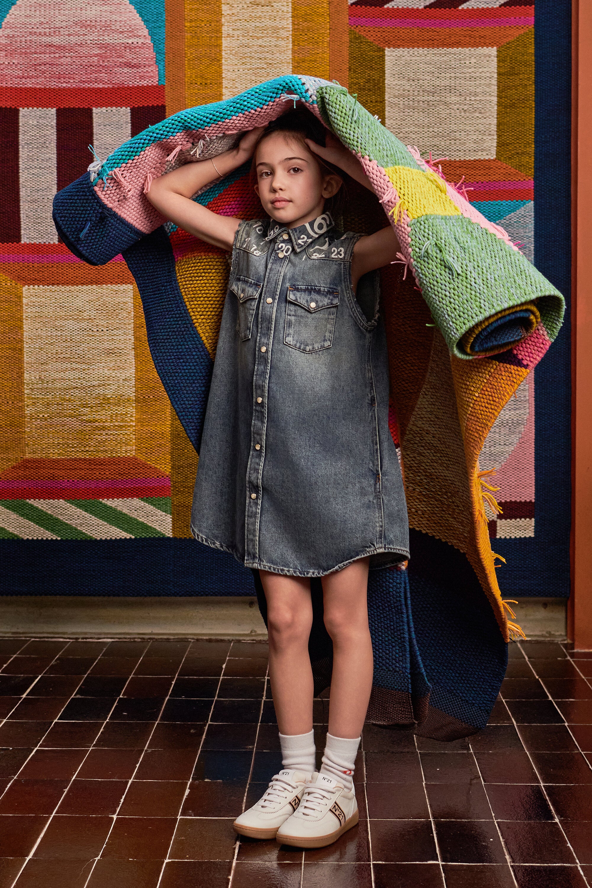 Ärmelloses Kleid aus Denim