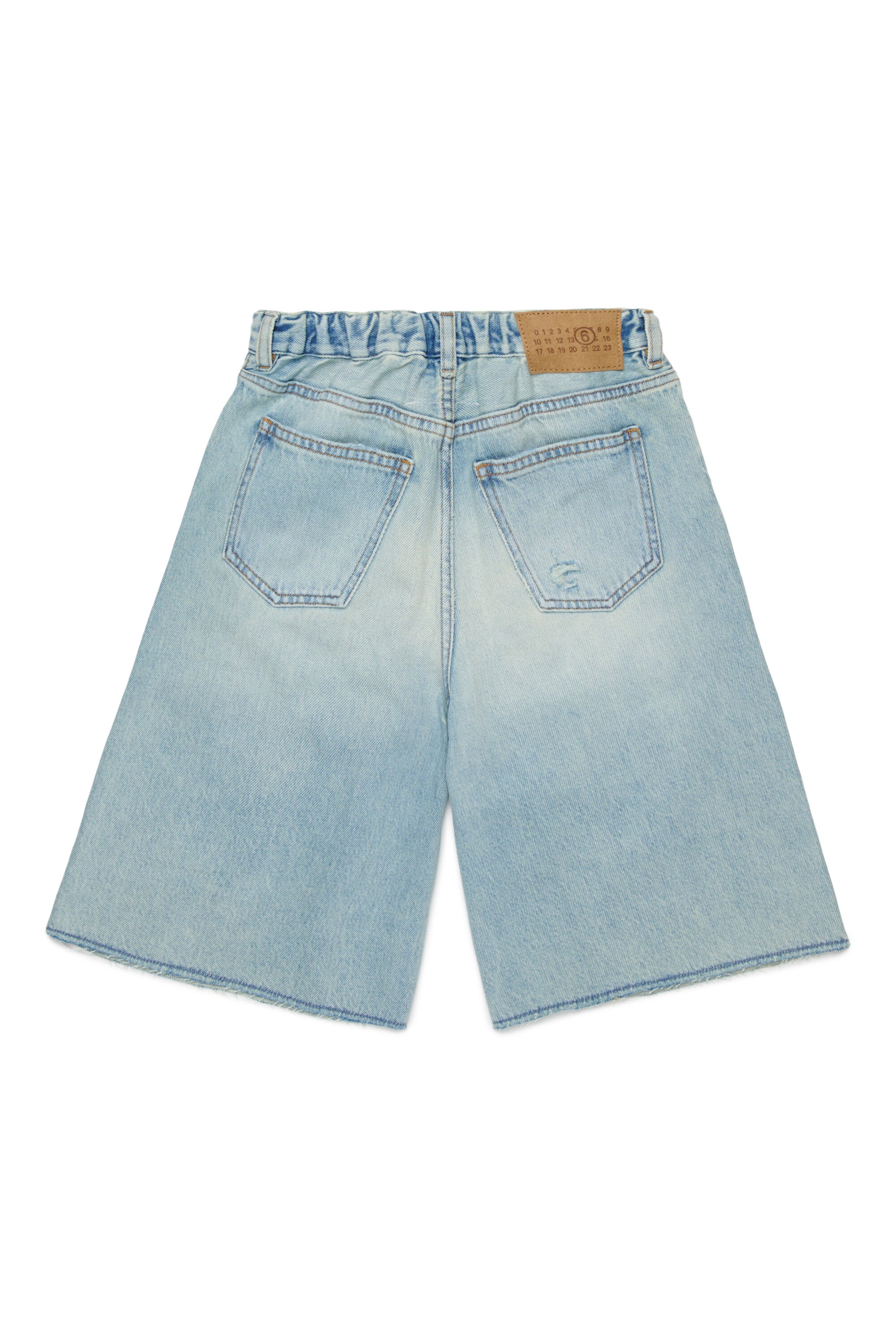 Short en denim ample