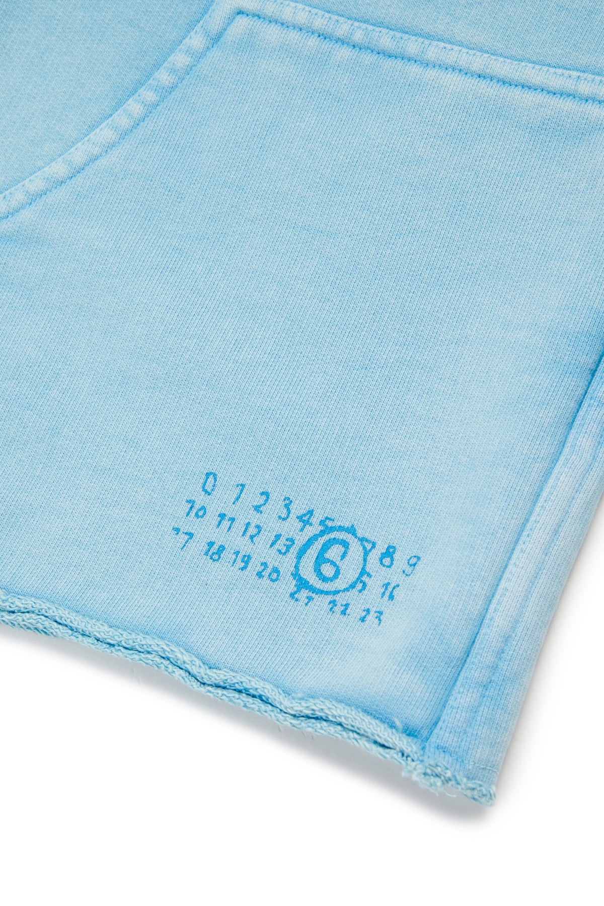 Short en molleton avec logo