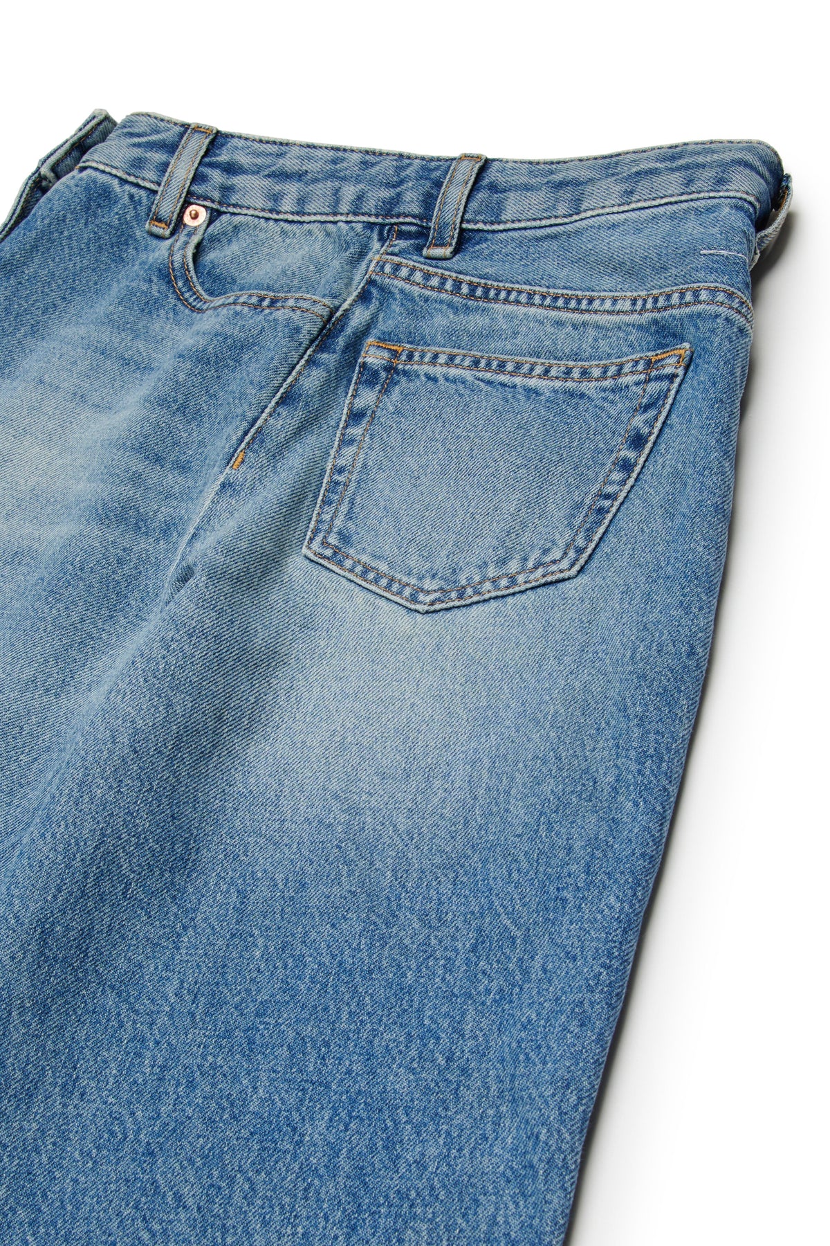 Jeans regular fit lavado azul claro