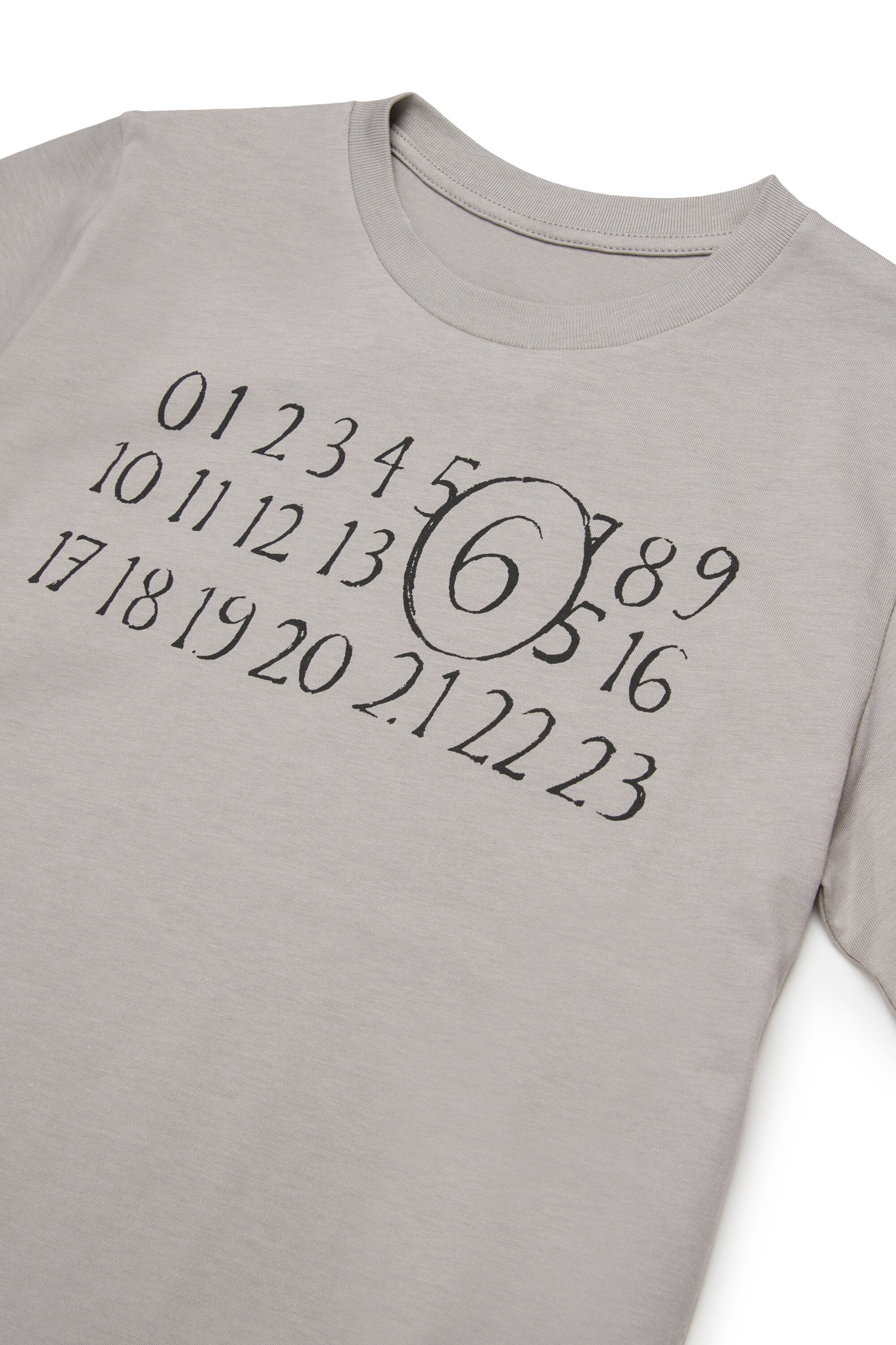 T-Shirt mit Logo auf der Brust