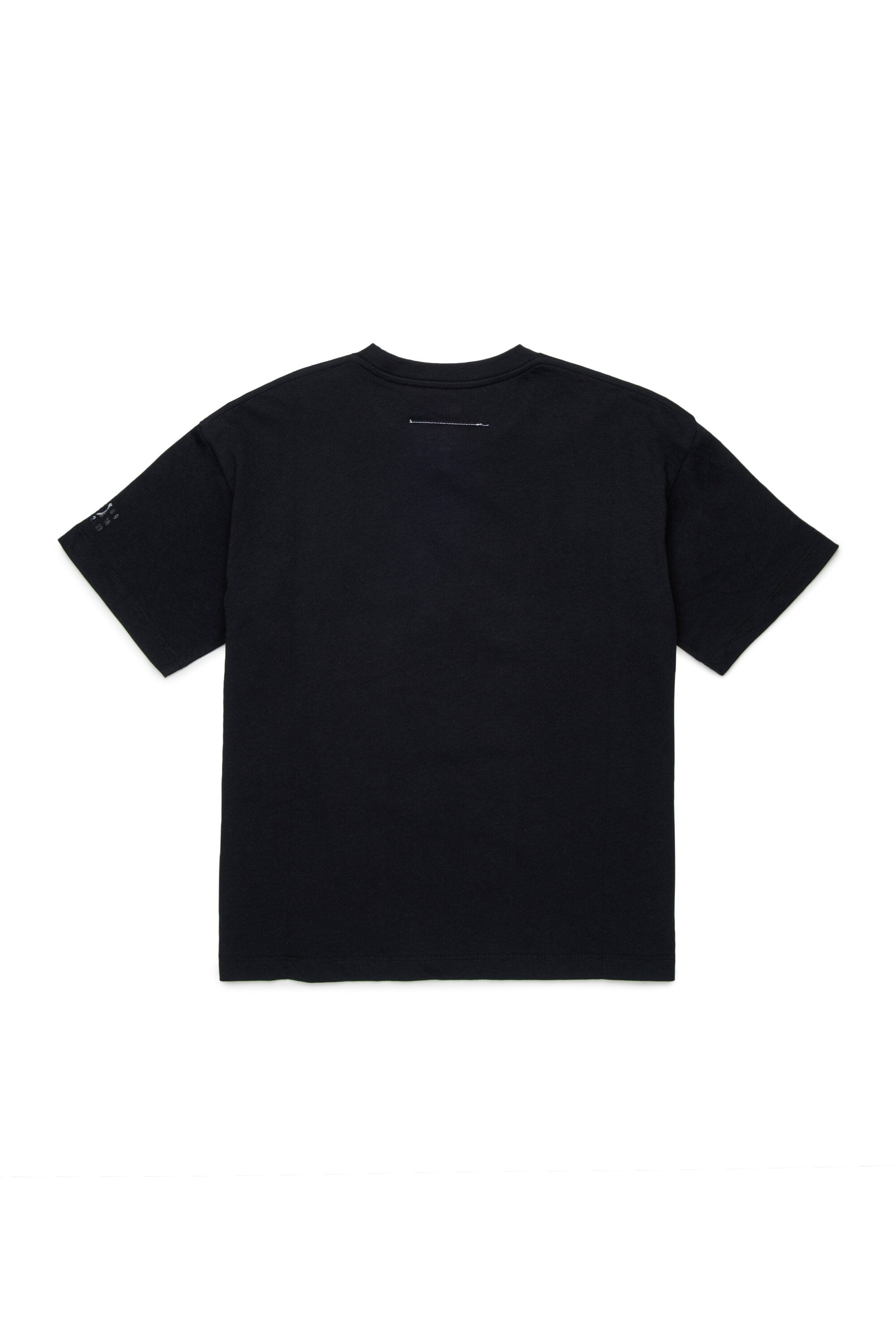 T-shirt con stampa frontale