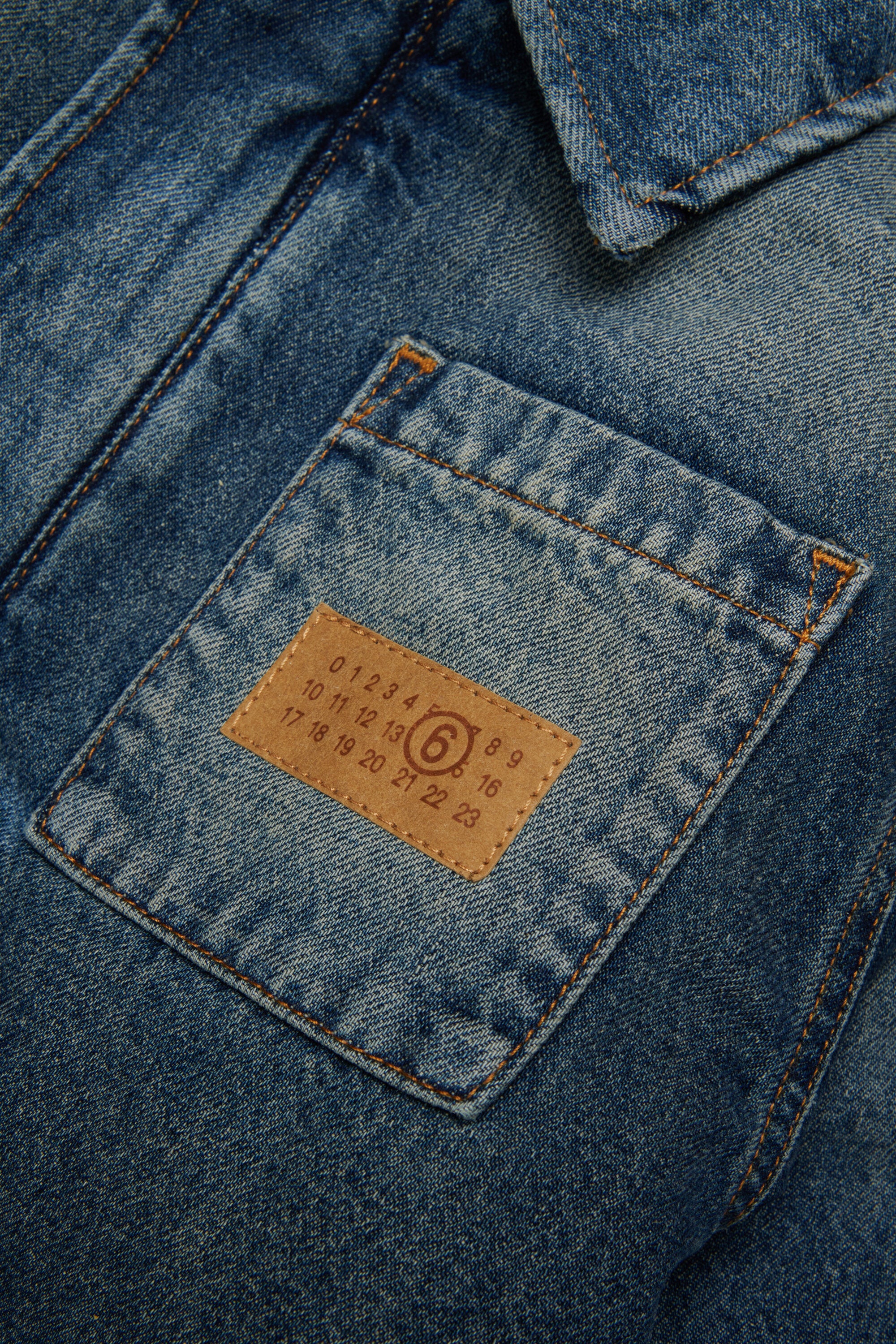Denimjacke mit Logo