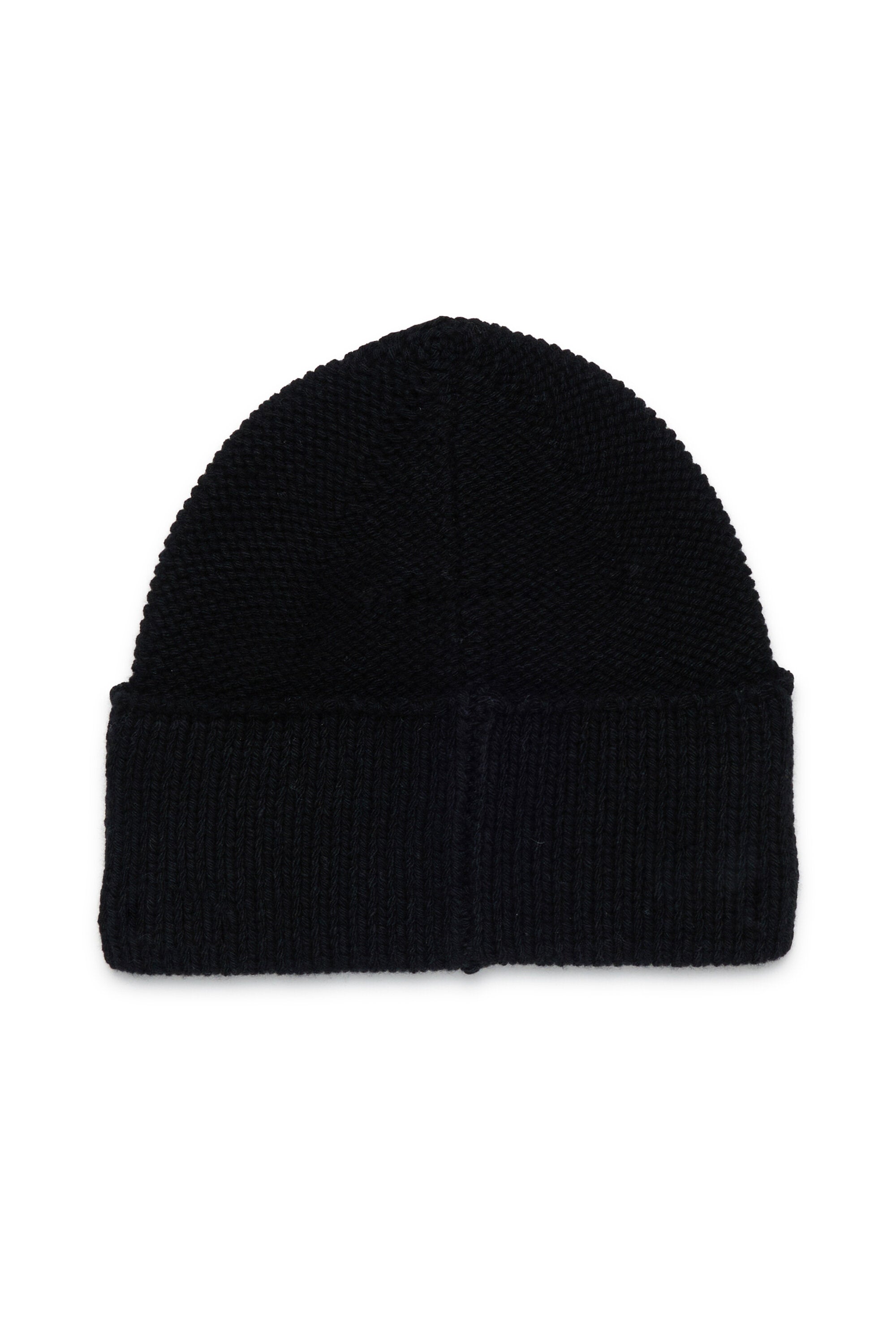 Casquette avec logo numérique