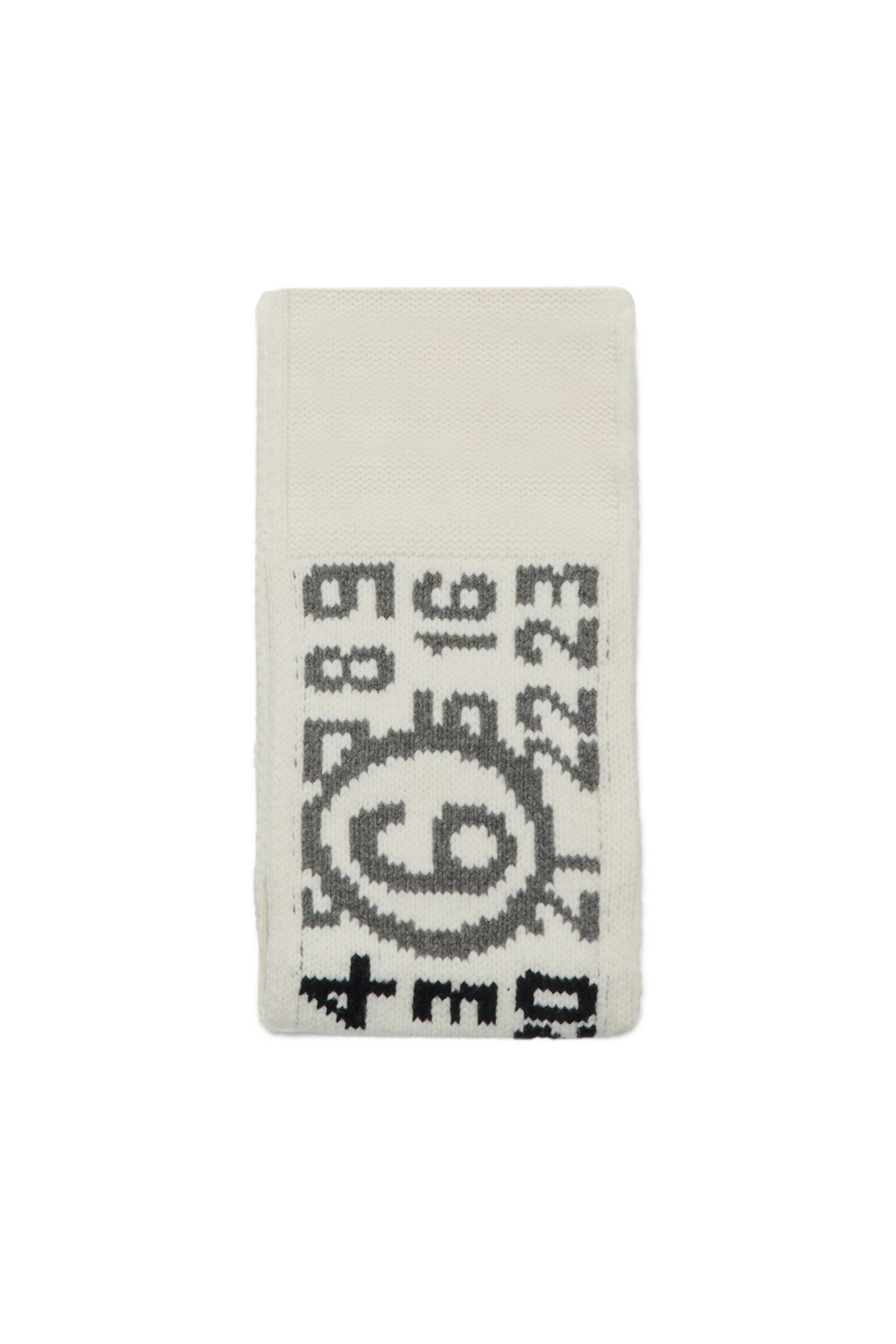 Schal mit Zahlenlogo